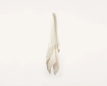 Ręcznik kąpielowy Light Towel 150x100 cm - Bone white (biały) - FRAMA