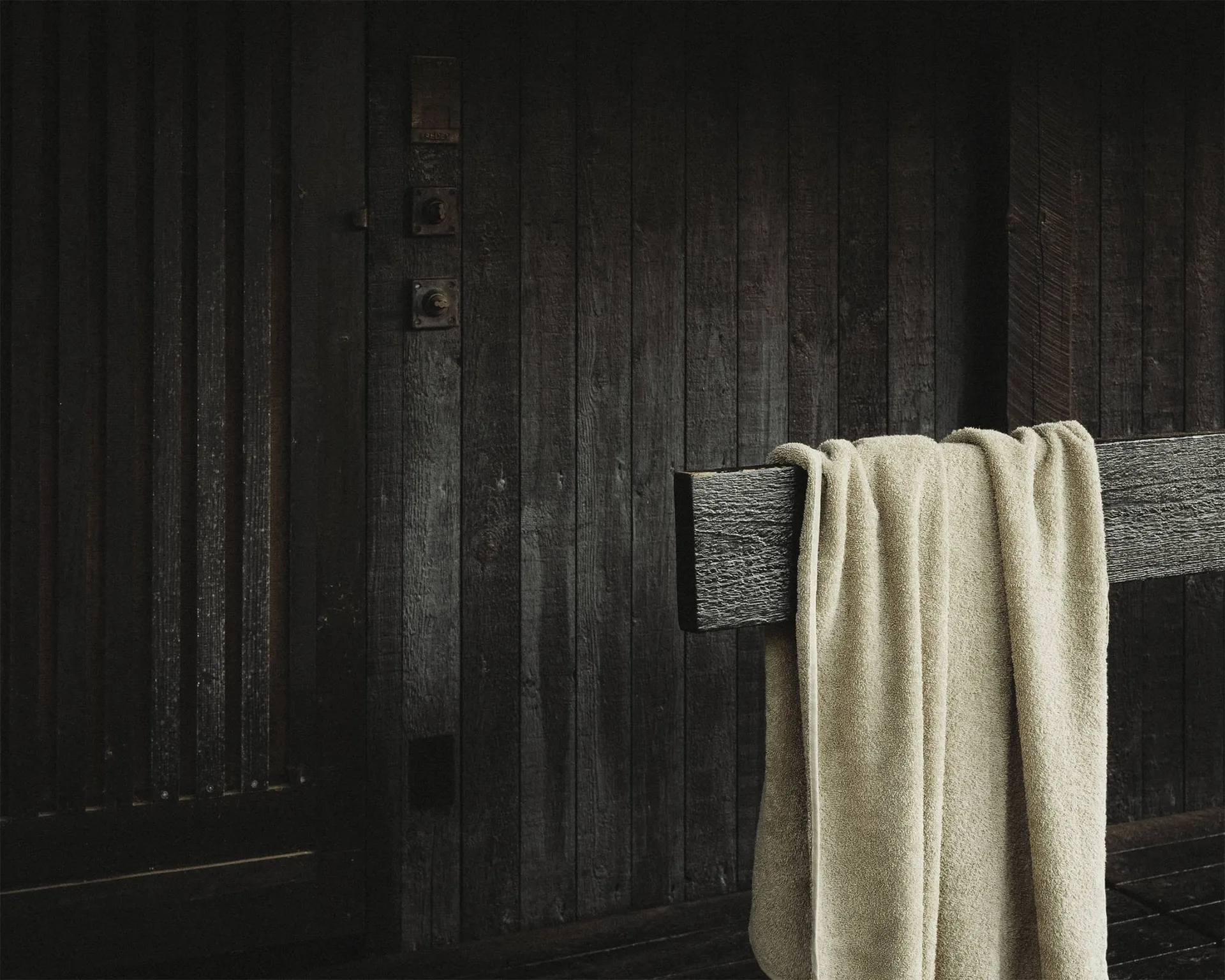 Ręcznik kąpielowy Light Towel 150x100 cm, Sage green (zielony) FRAMA