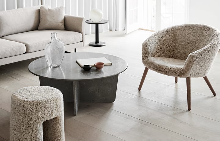 Fotel lounge Ditzel – owcza skóra, Moonlight - drewno orzecha włoskiego Fredericia Furniture
