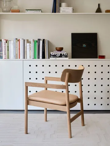 Fotel lounge - Vegeta skórzany-jasnoolejowany dąb - Fredericia Furniture