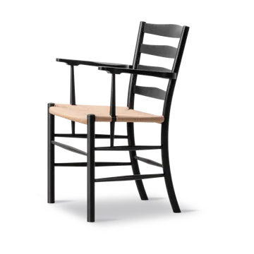 Fotel z podłokietnikami Klint - Plecionka naturalna - dąb czarny lakierowany - Fredericia Furniture