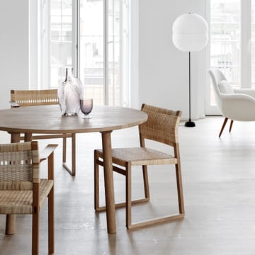 Krzesło BM61 - Rattan - stelaż lakierowany - Fredericia Furniture