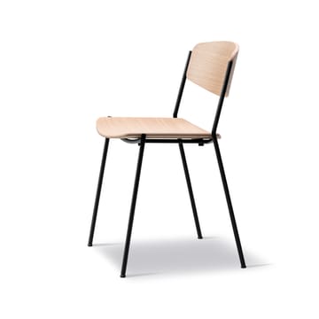 Krzesło Lynderup 3080 - Dąb lakierowany - stelaż stalowy czarny - Fredericia Furniture
