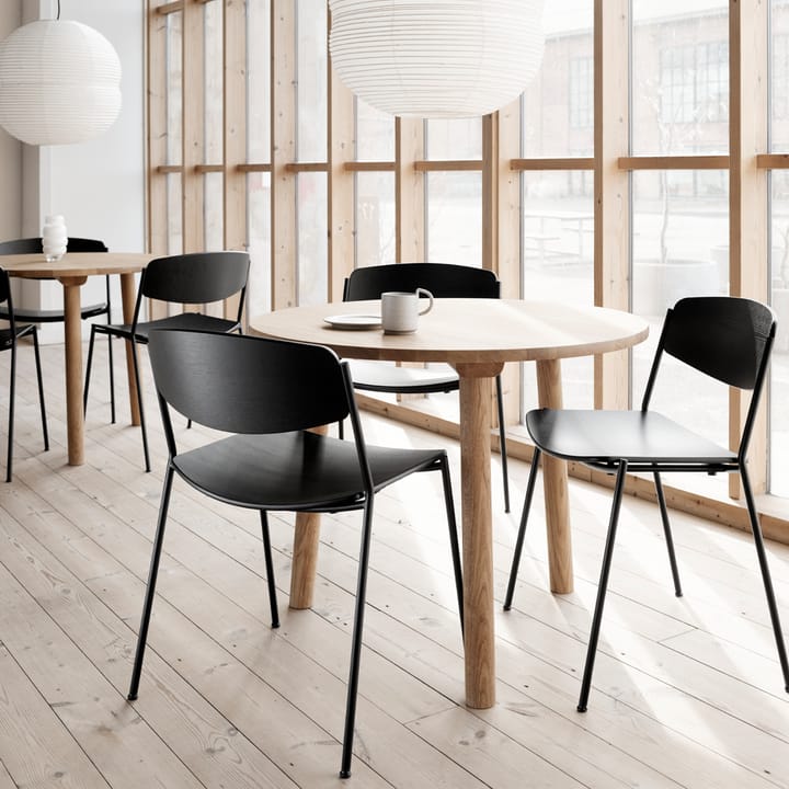 Krzesło Lynderup 3080, Jesion czerwony - stelaż stalowy czarny Fredericia Furniture