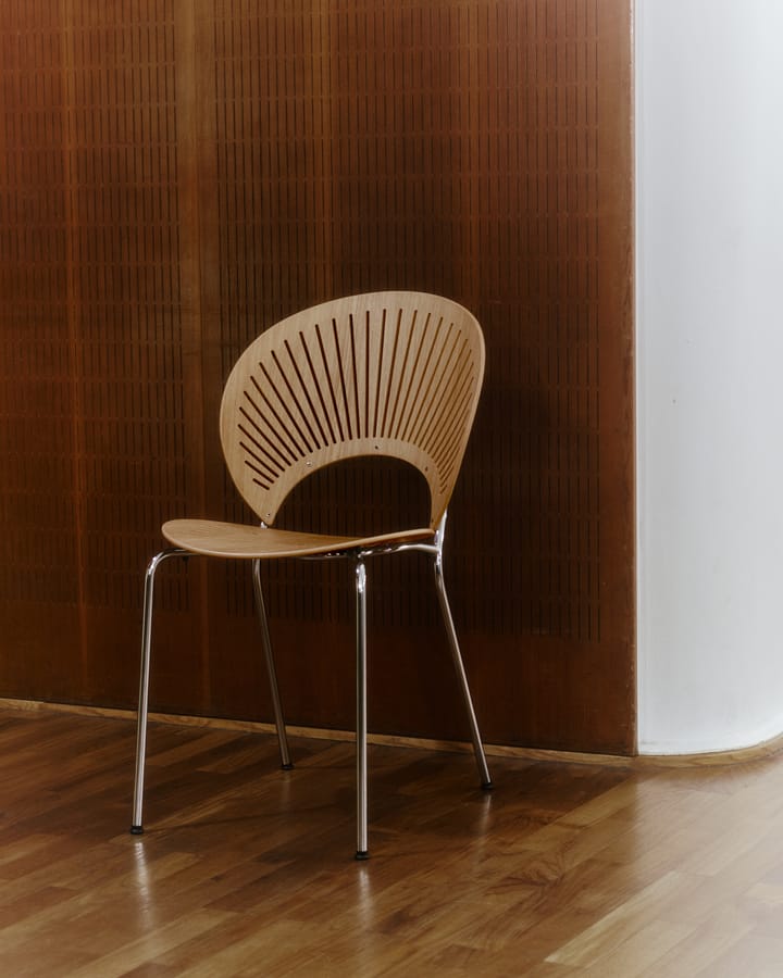Krzesło Trinidad 3398, Dąb olejowany - stal nierdzewna szczotkowana Fredericia Furniture