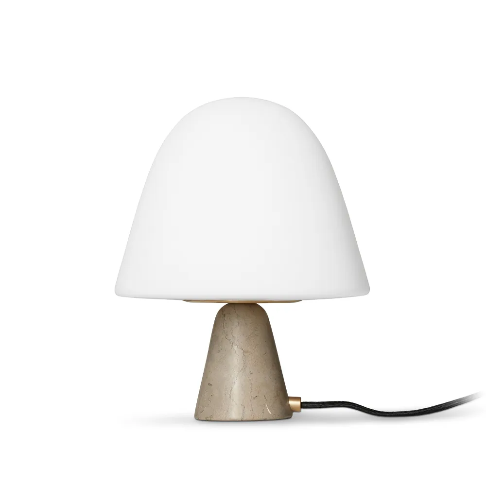 Lampa stołowa Meadow, Opal - dark atlantico limestone Fredericia Furniture