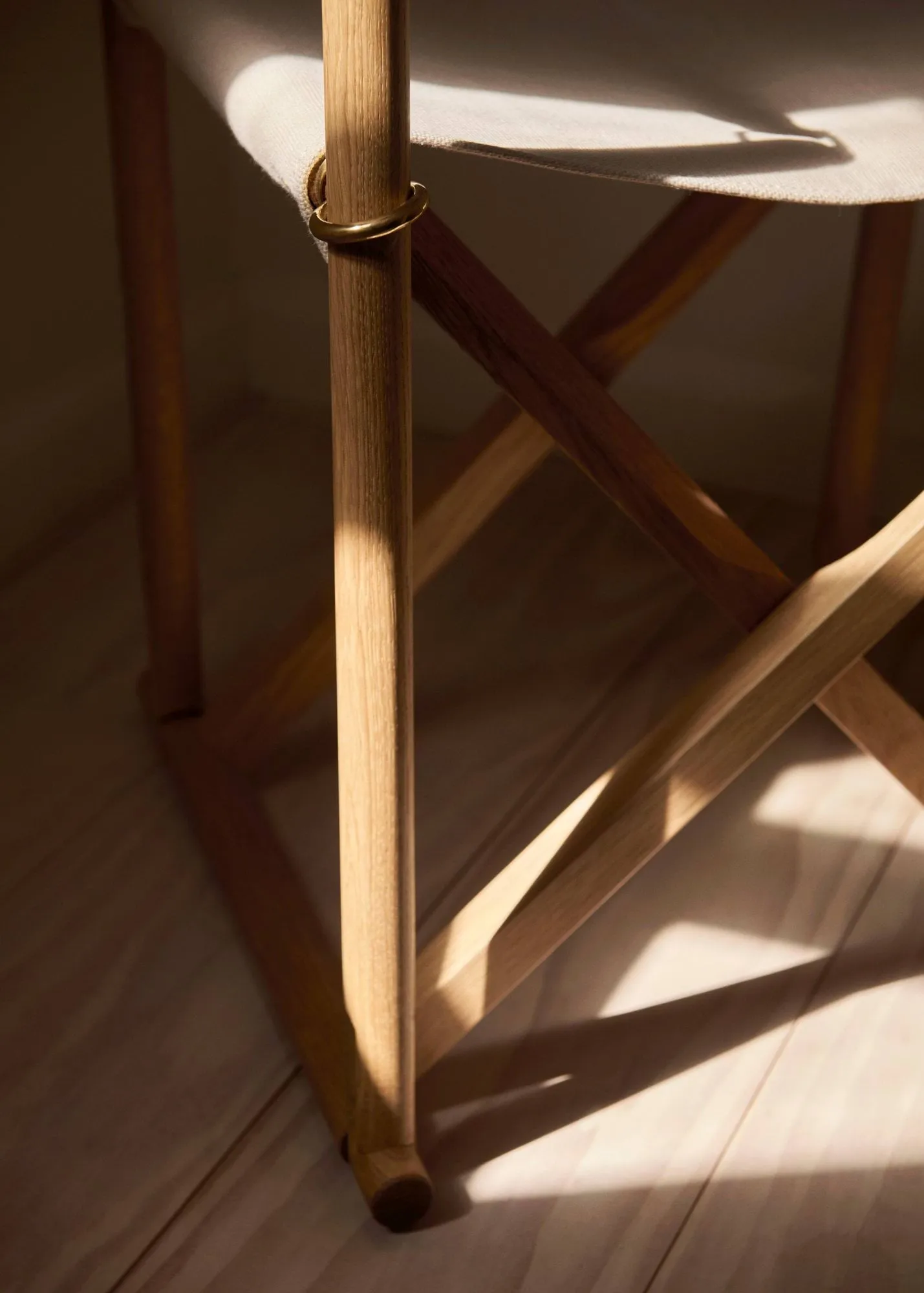 MK16 Folding Chair krzesło, Off white-olejowany dąb Fredericia Furniture