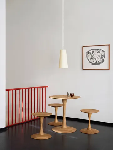 ND107 Trisse stół jadalniany - Olejowany dąb, Ø75x73 cm - Fredericia Furniture