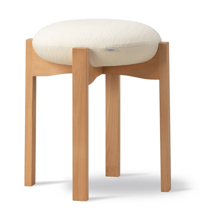 Podnóżek Pioneer, niski - Odino NE22 off white-olejowany buk - Fredericia Furniture