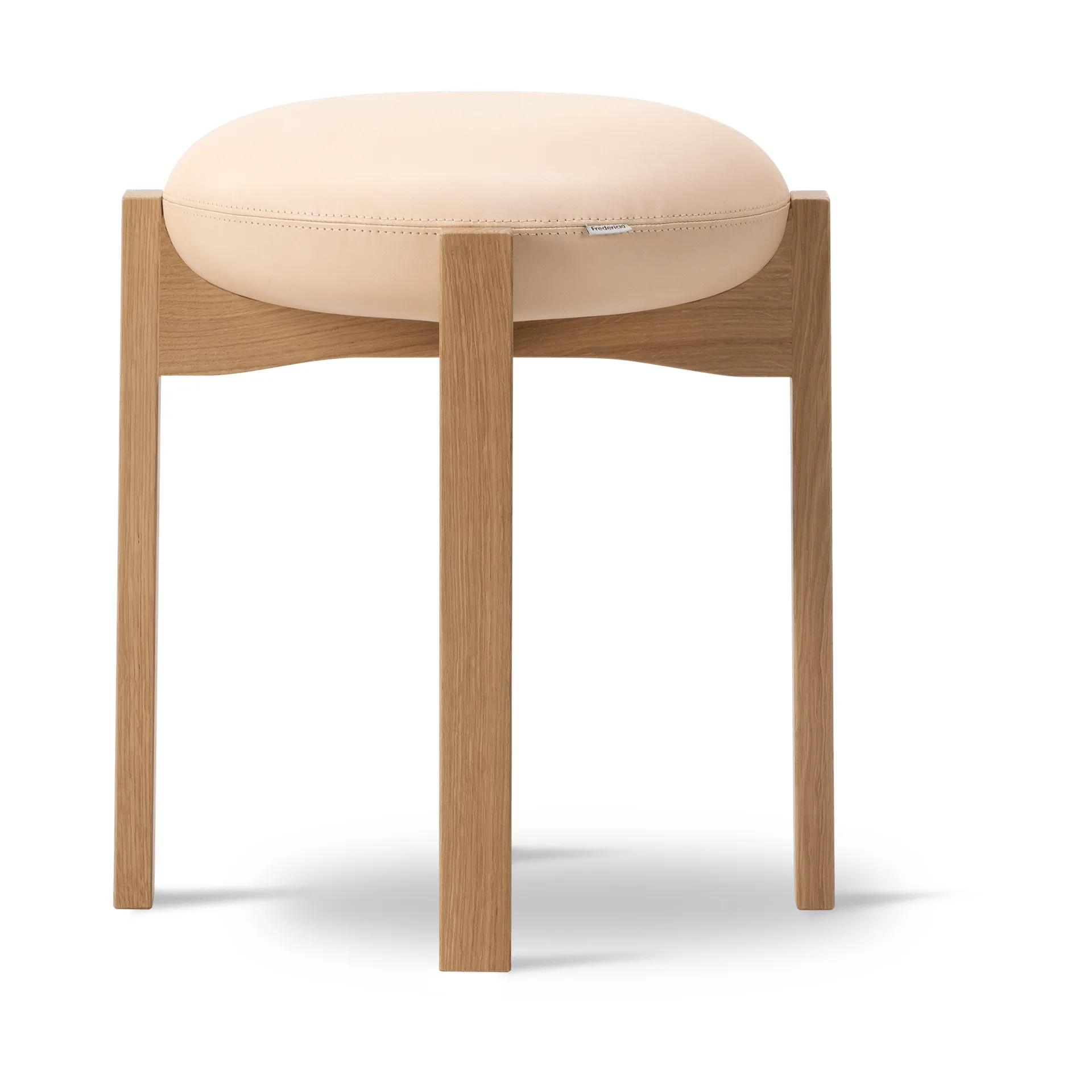 Podnóżek Pioneer, niski, Skóra Vegeta, lakierowany dąb 90 Fredericia Furniture