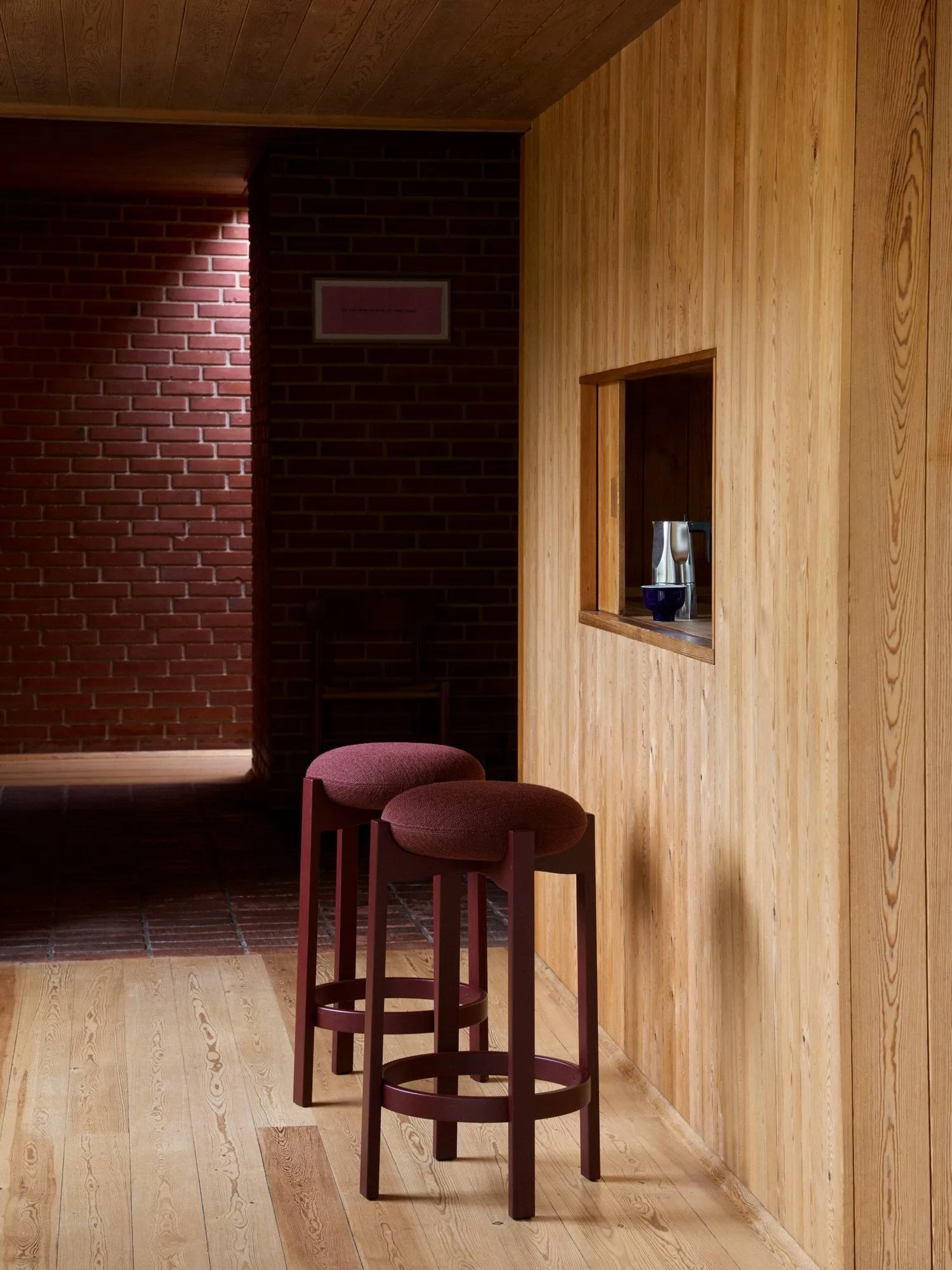 Podnóżek Pioneer wysoki, Odino RC43 bordeaux-bordeaux buk Fredericia Furniture