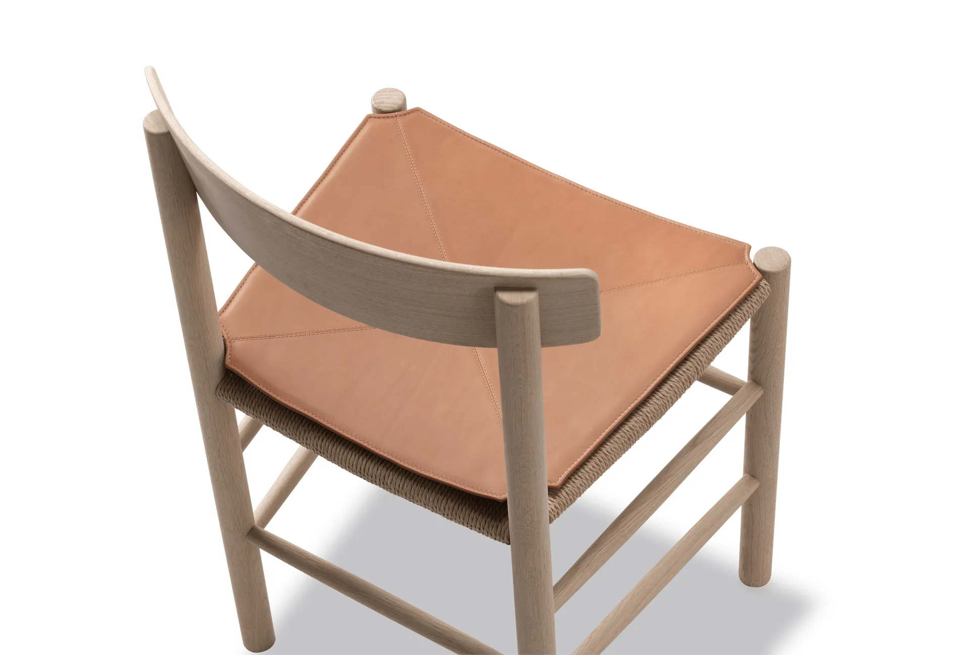 Poduszka siedziska ze skóry do krzesła J39, Skóra Cera 905 Russet Brown Fredericia Furniture