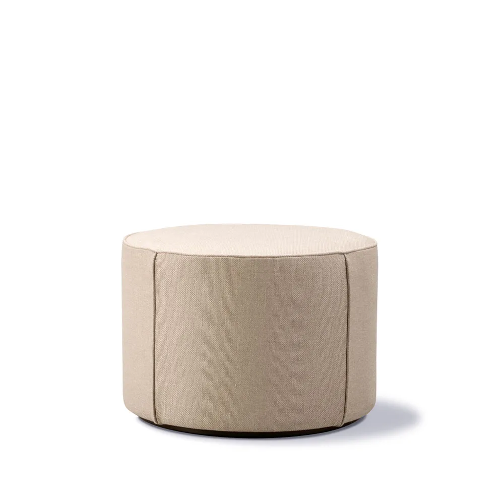 Puf Mono , Grand linen beige-Ø55 cm Fredericia Furniture