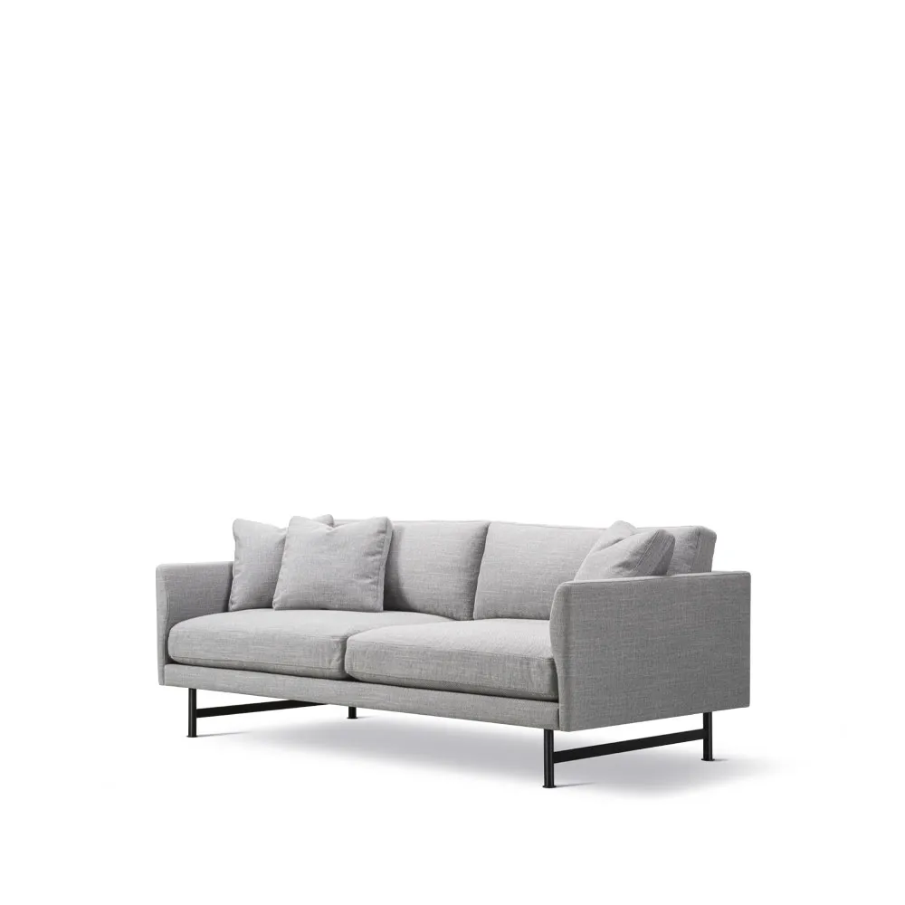 Sofa 2-osobowa Calmo 5622, Sunniva 242 - stal czarna Fredericia Furniture