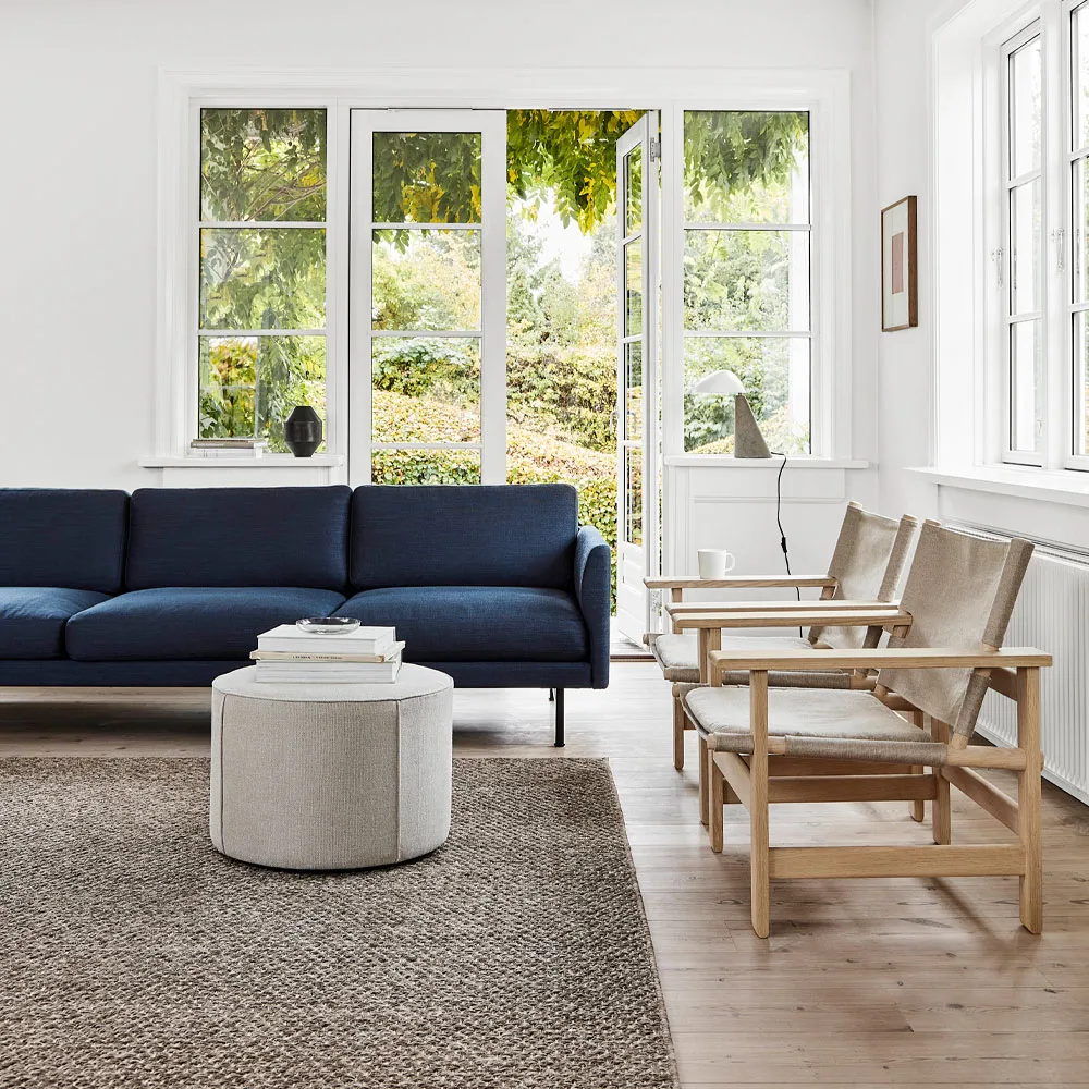 Sofa Calmo 5623, Sunniva 242 - stal czarna Fredericia Furniture