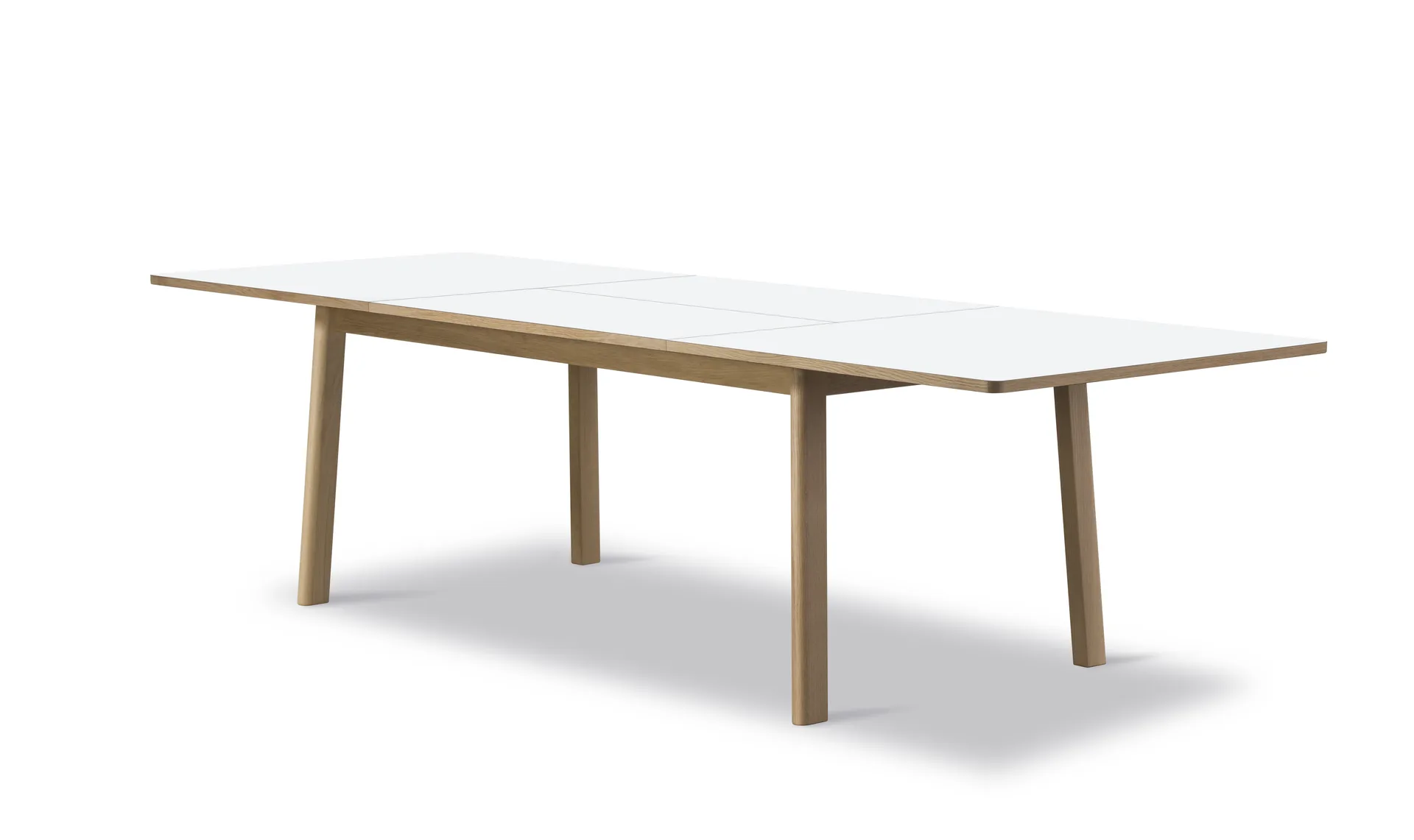 Stół jadalny Ana 180–280x95 cm, Nanolaminat biały - dąb natłuszczany mydłem Fredericia Furniture