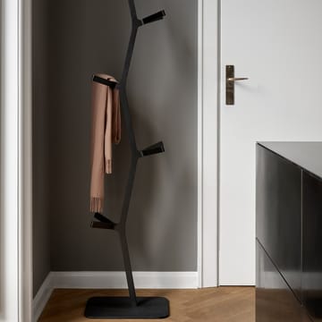 Wieszak Nara - Jesion czarny bejcowany - stal czarna lakierowana - Fredericia Furniture