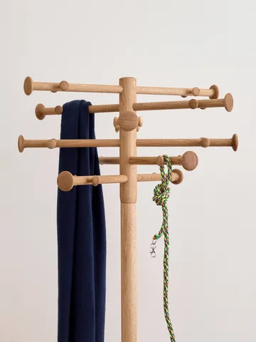 Wieszak ND09 - Olejowany dąb, 170 cm - Fredericia Furniture