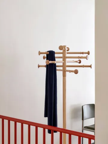 Wieszak ND09 - Olejowany dąb, 170 cm - Fredericia Furniture