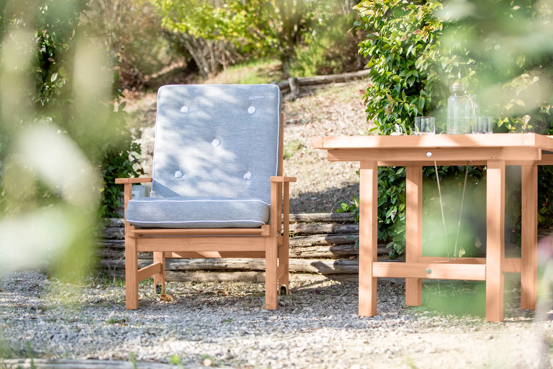 Fotel 05, Redwood Fri Form