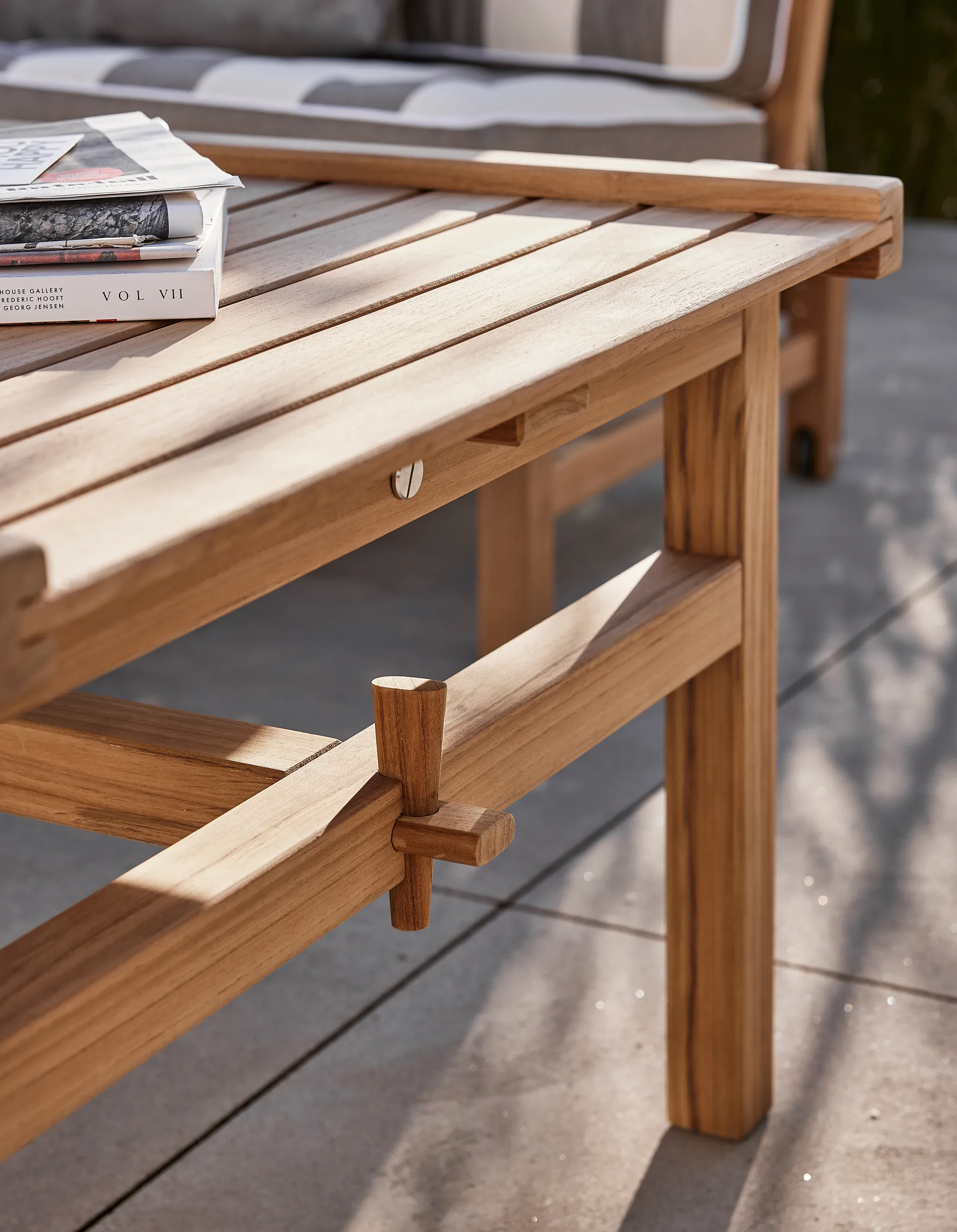 Stół 63, Teak, 150×73×51 cm Fri Form