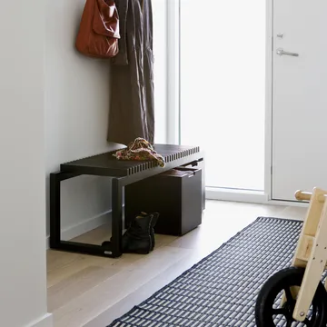 Ławka Cutter 121 cm - Dąb lakierowany na czarno - Fritz Hansen