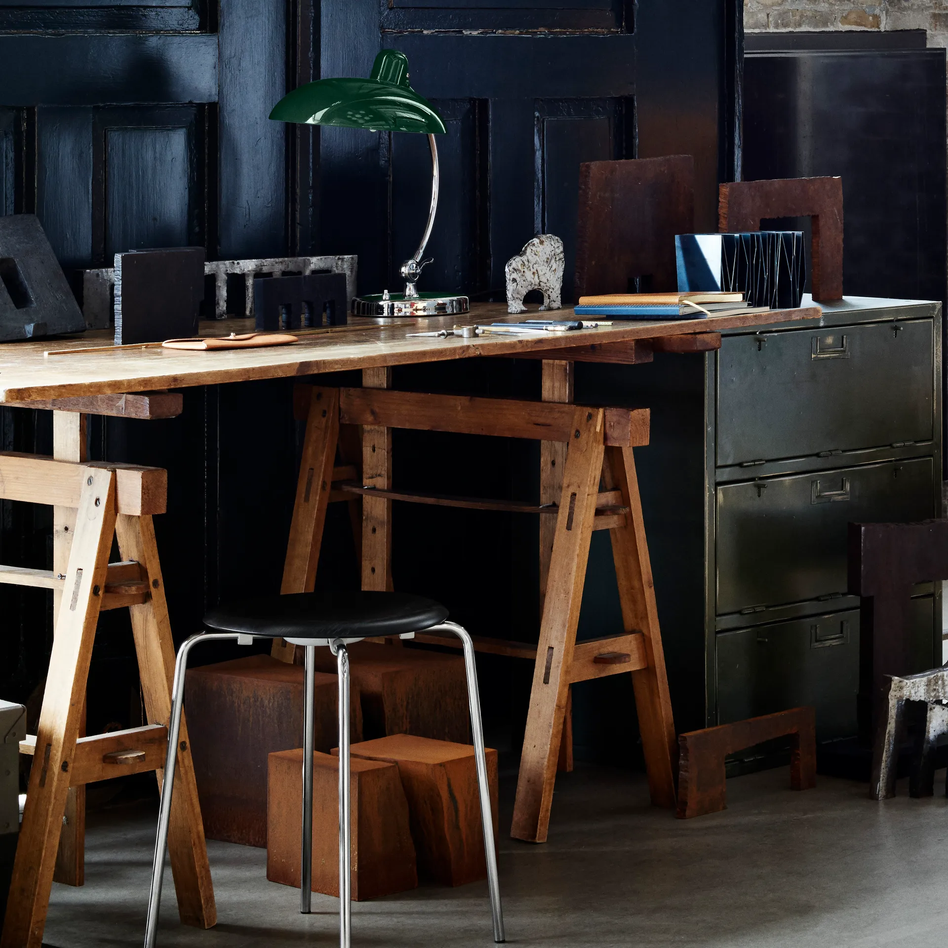 Kaiser Idell 6631-T Luksusowa lampa stołowa, Dark green Fritz Hansen