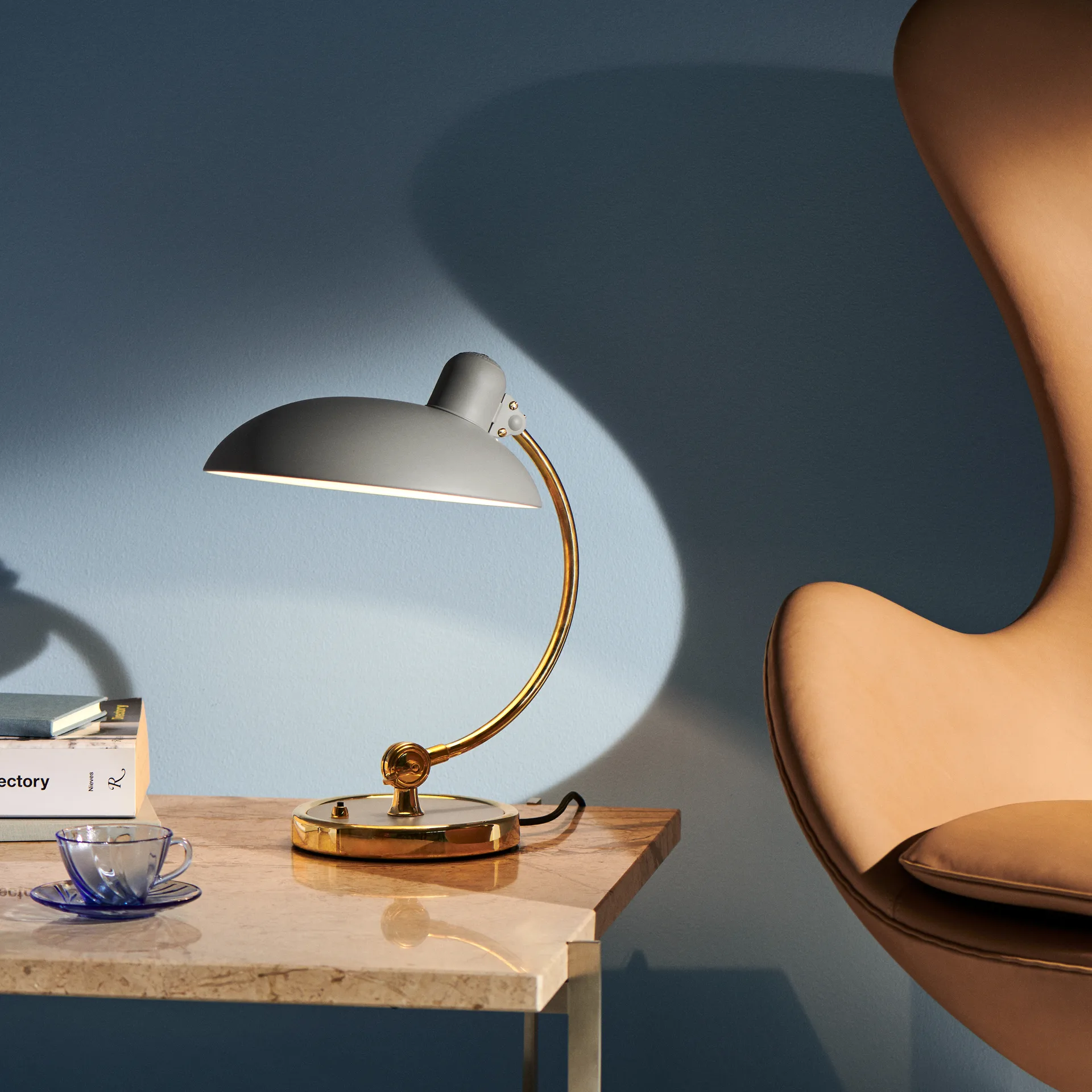 Kaiser Idell 6631-T Luksusowa lampa stołowa, Easy Grey Fritz Hansen