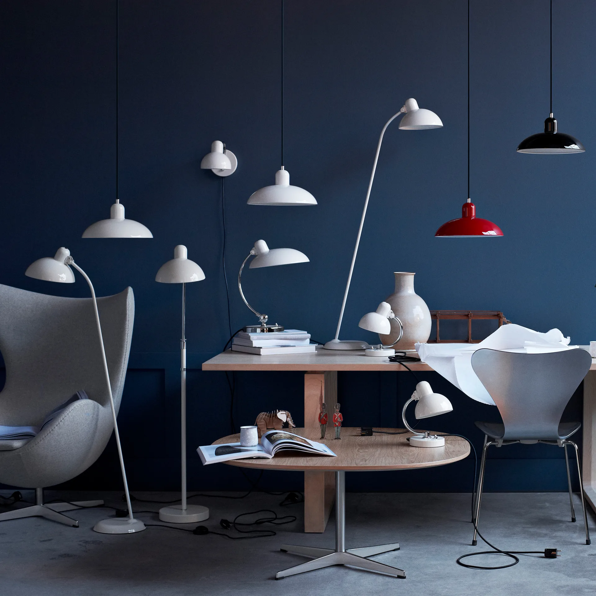 Lampa podłogowa Kaiser Idell 6556-F, White Fritz Hansen