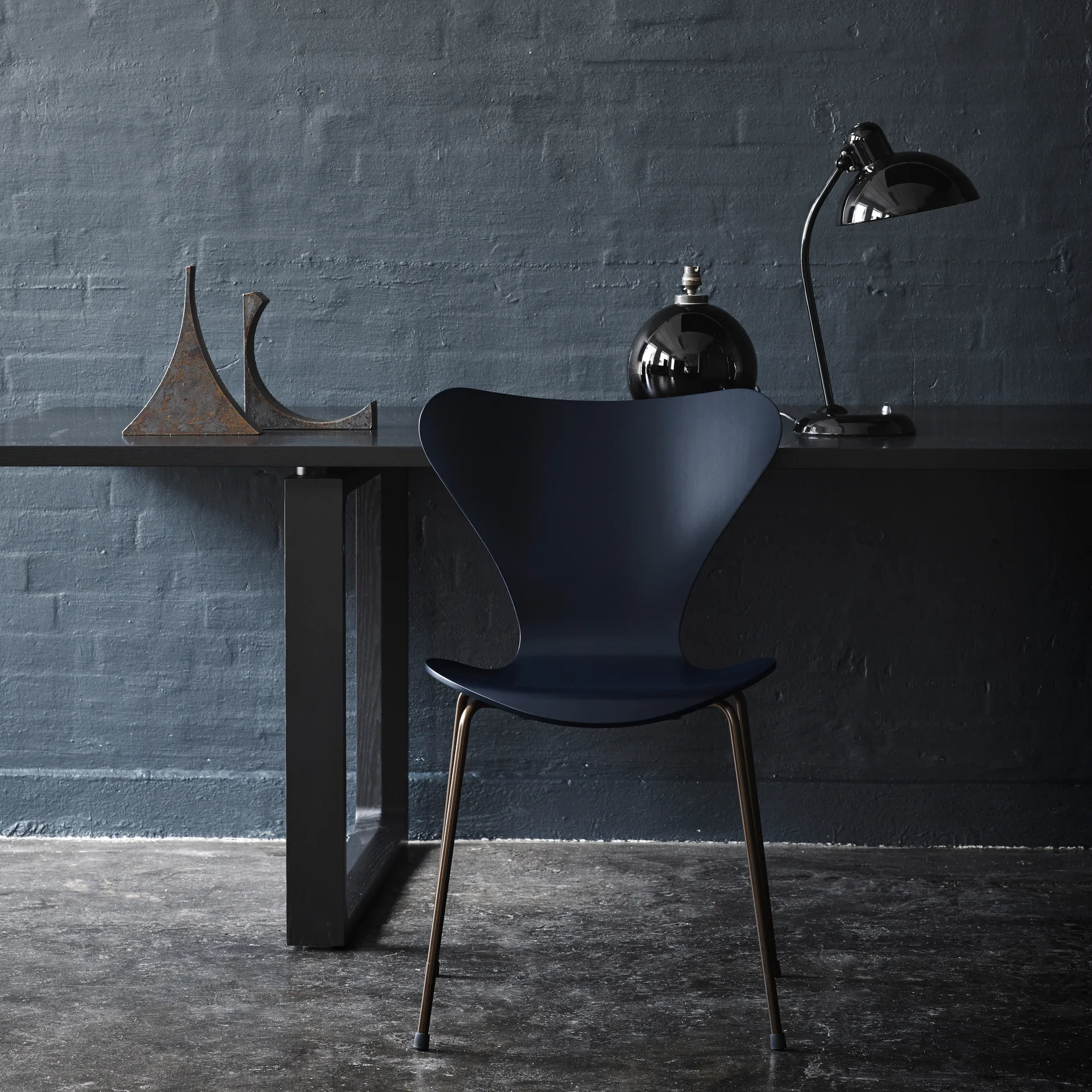 Lampa stołowa Kaiser Idell 6556-T, Black Fritz Hansen