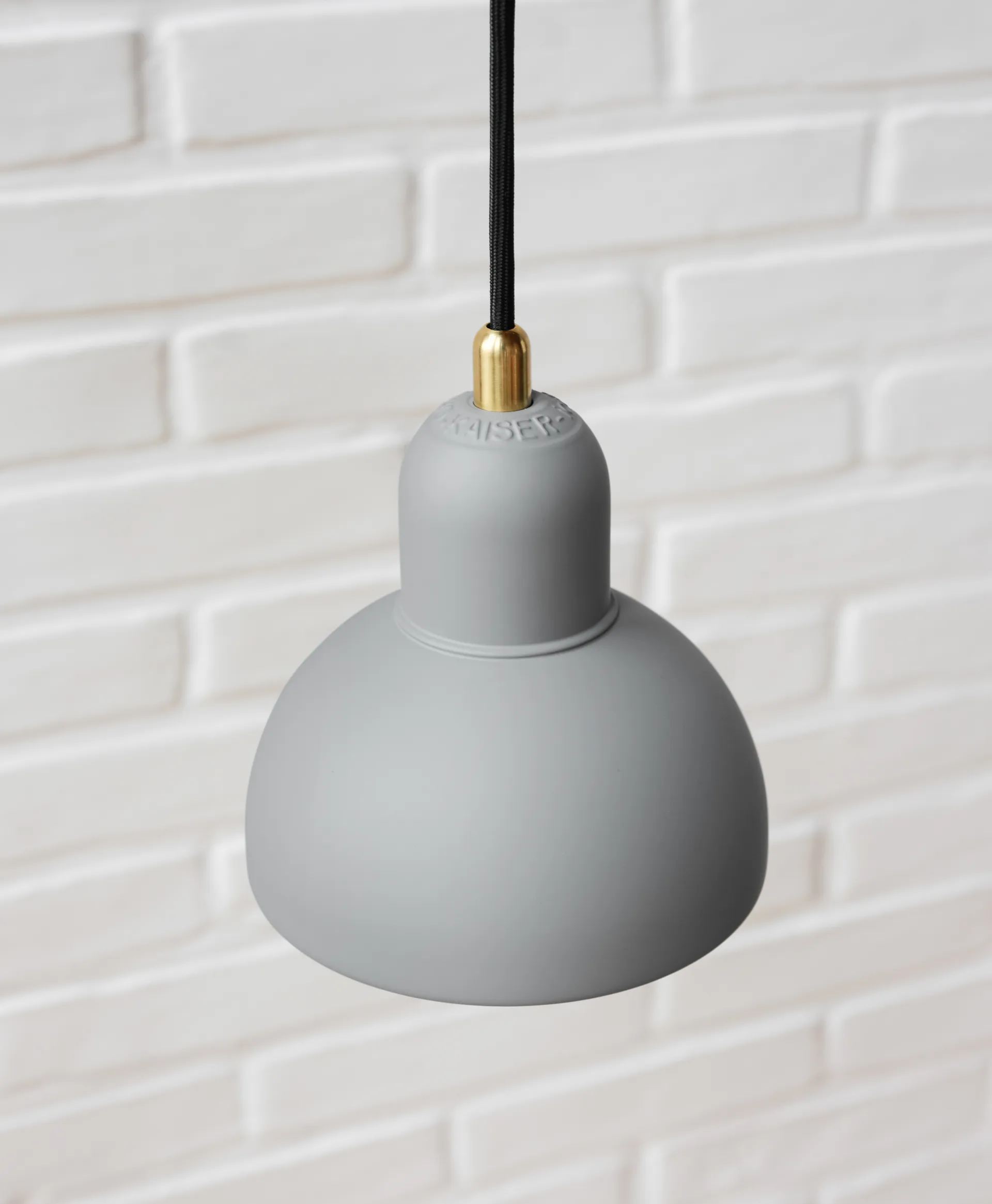 Lampa wisząca Kaiser Idell 6722-P, Easy Grey Fritz Hansen
