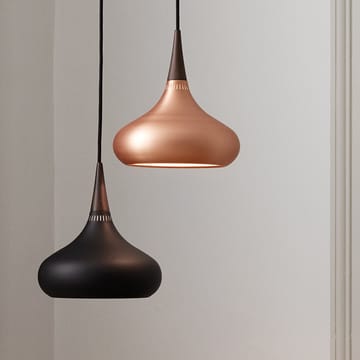 Orient P2 lampa wisząca - Lakierowane bezbarwnie aluminium - Fritz Hansen