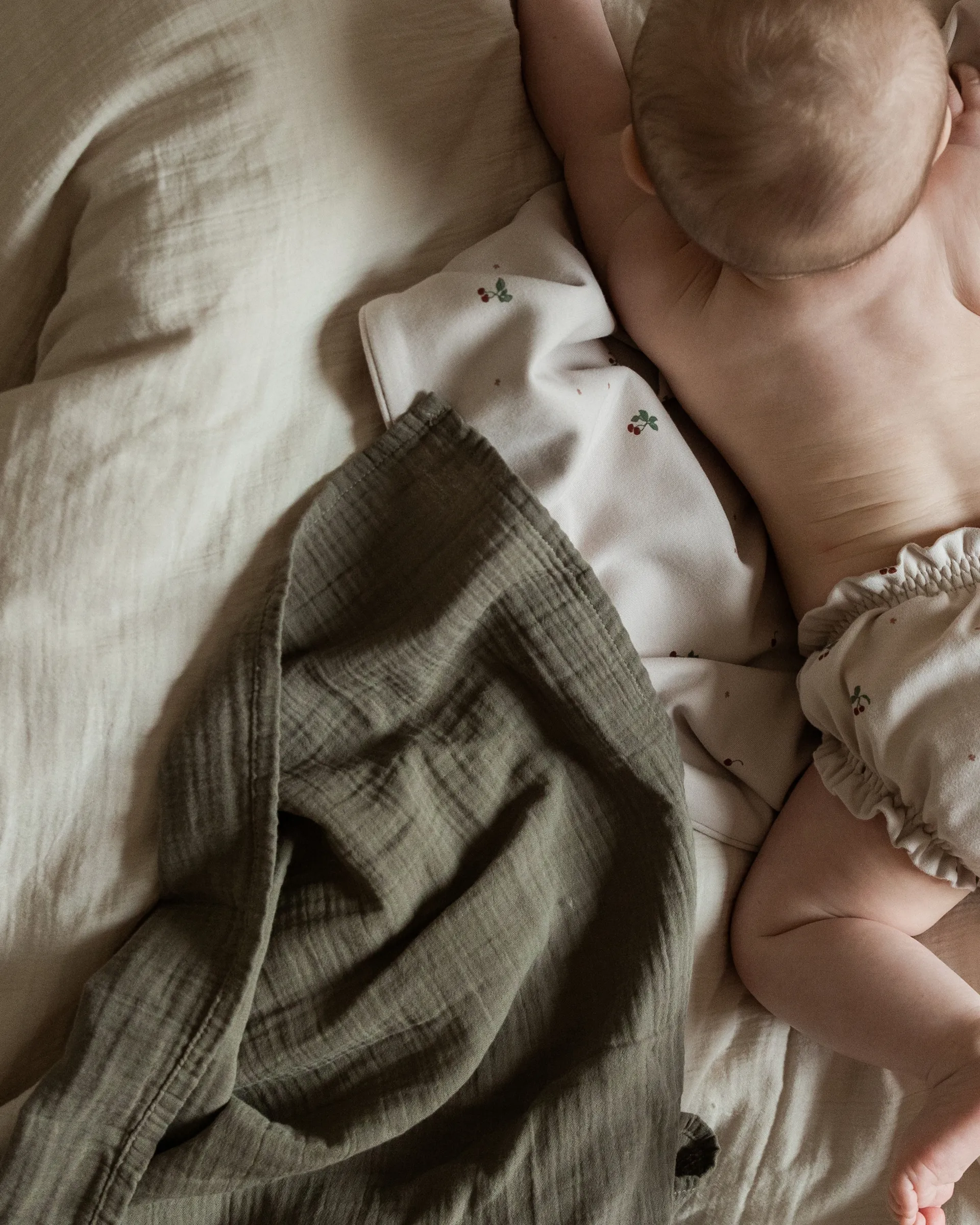 Geranium Muslin Swaddle koc, 110x110 cm Garbo&Friends