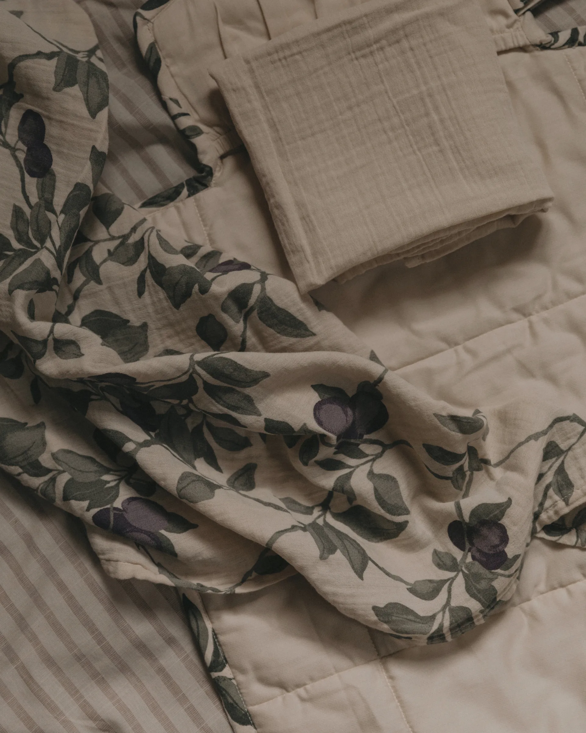 Otulacz Plum Muslin Swaddle, 110x110 cm Garbo&Friends