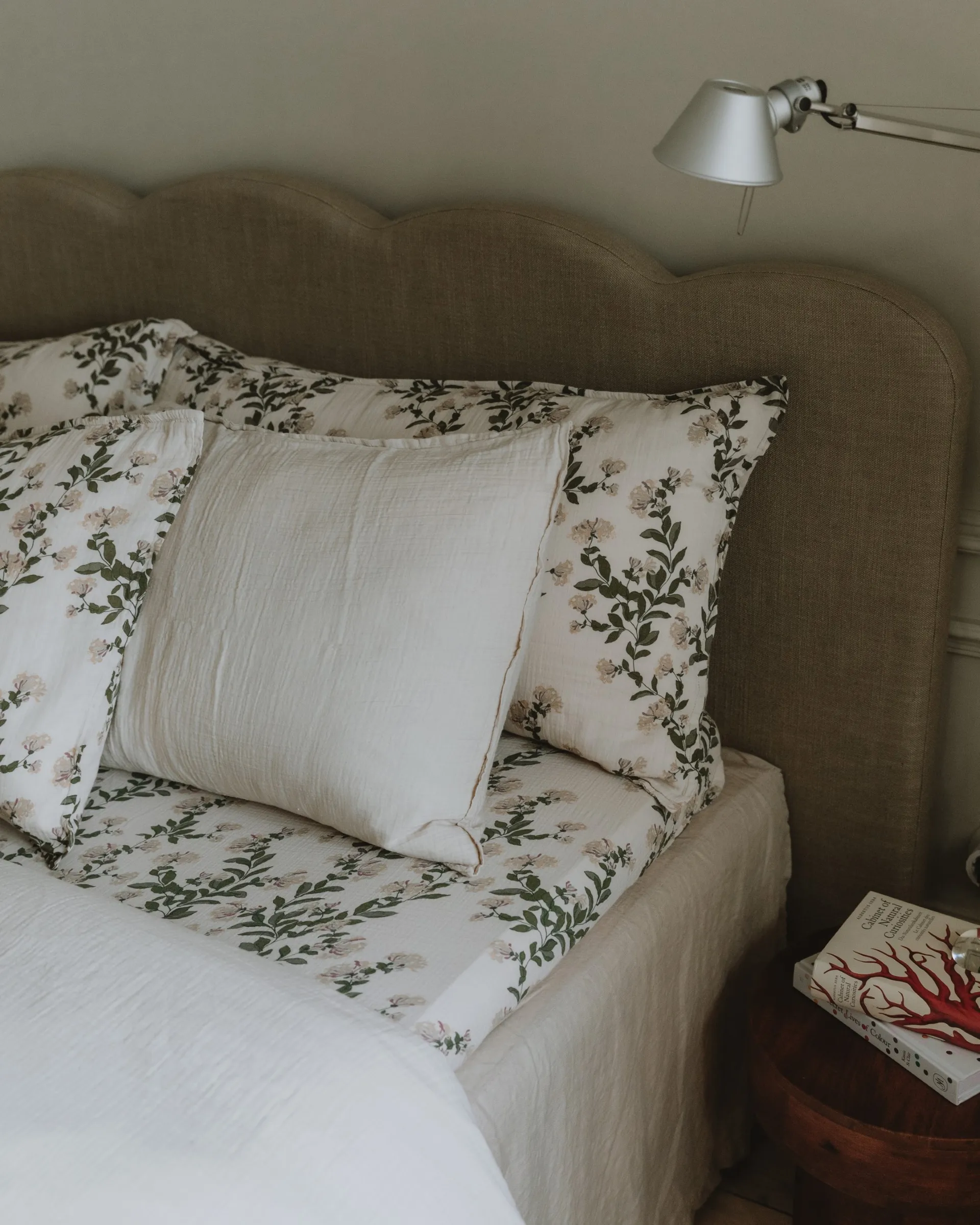 Prześcieradło z gumką Honeysuckle Muslin, 160x200x30 cm Garbo&Friends