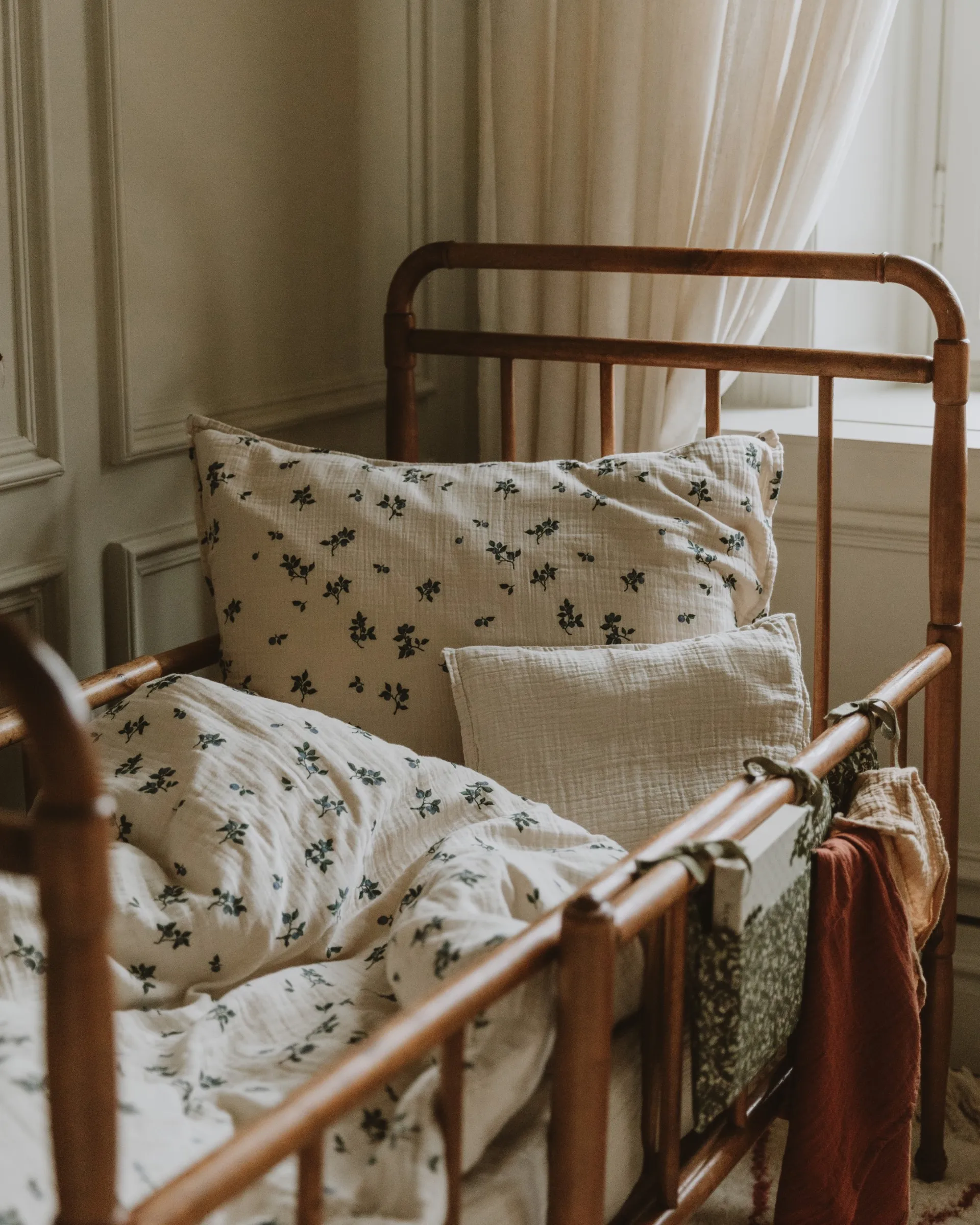 Zestaw pościeli Blueberry Muslin junior, 100x130 cm/35x55 cm Garbo&Friends