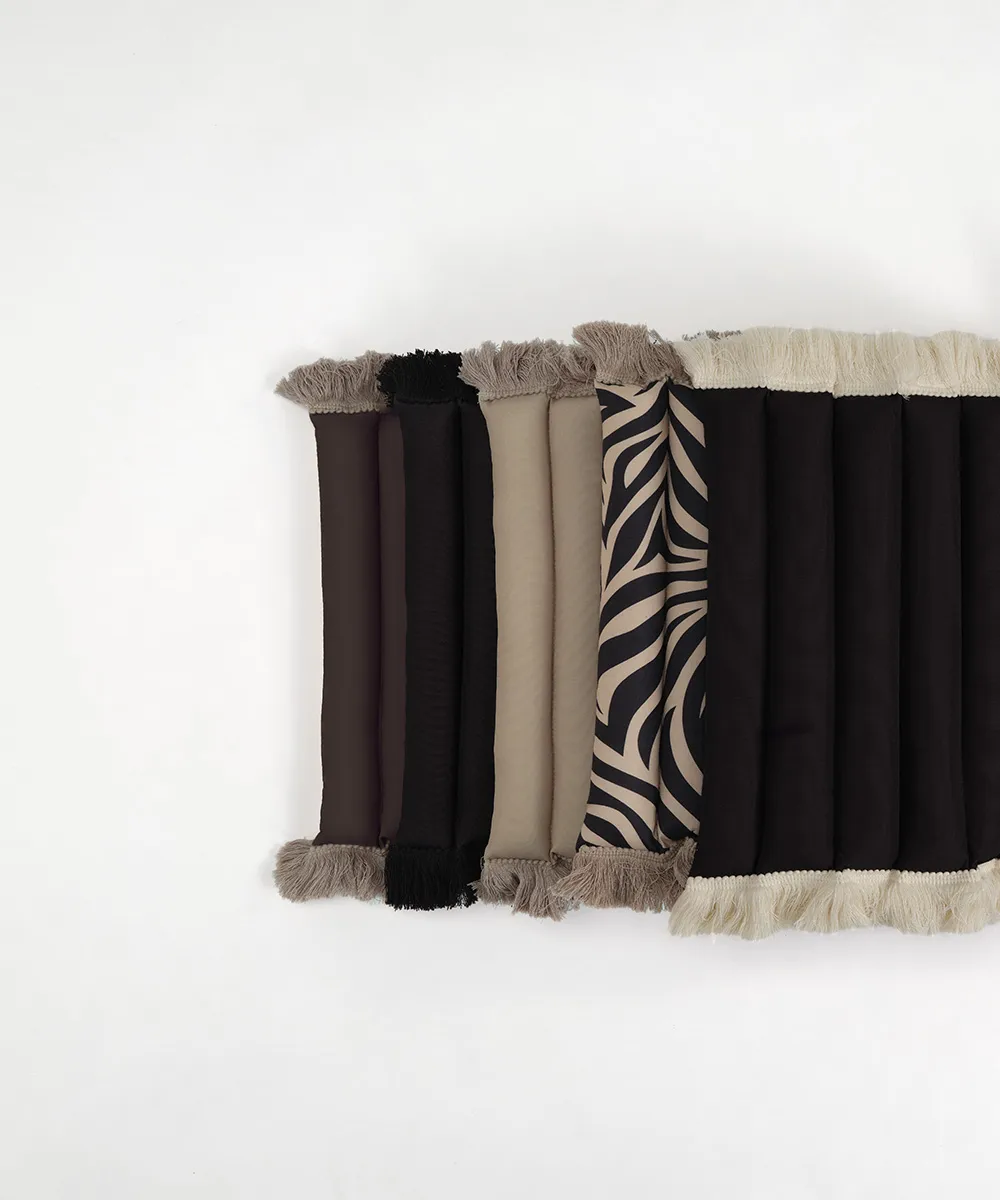 Garden Glory poduszka na krzesło z frędzlami, Czarna, offwhite frędzle, 38x120 cm Garden Glory