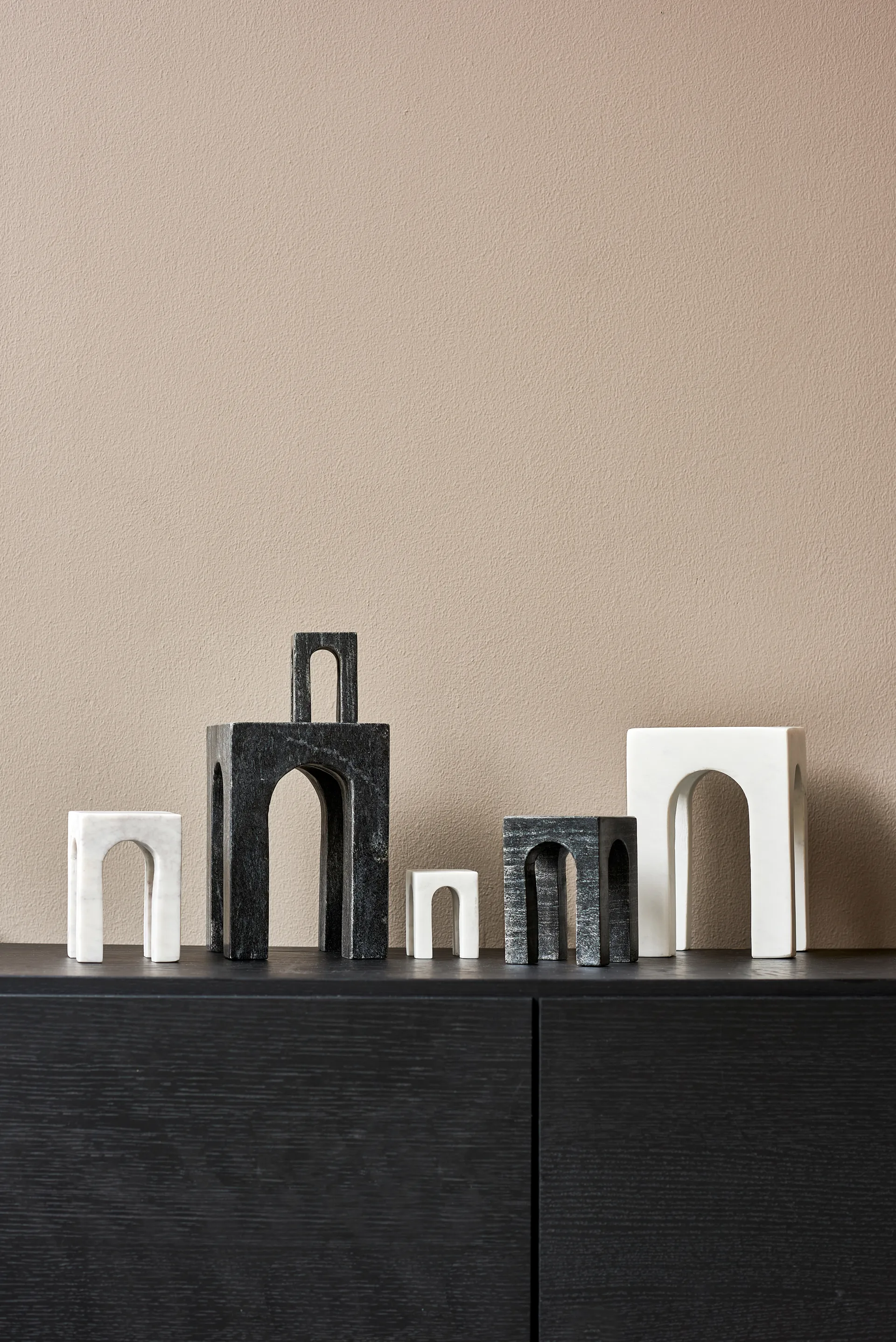 Podpórka do książek 3 części, Czarny Gejst