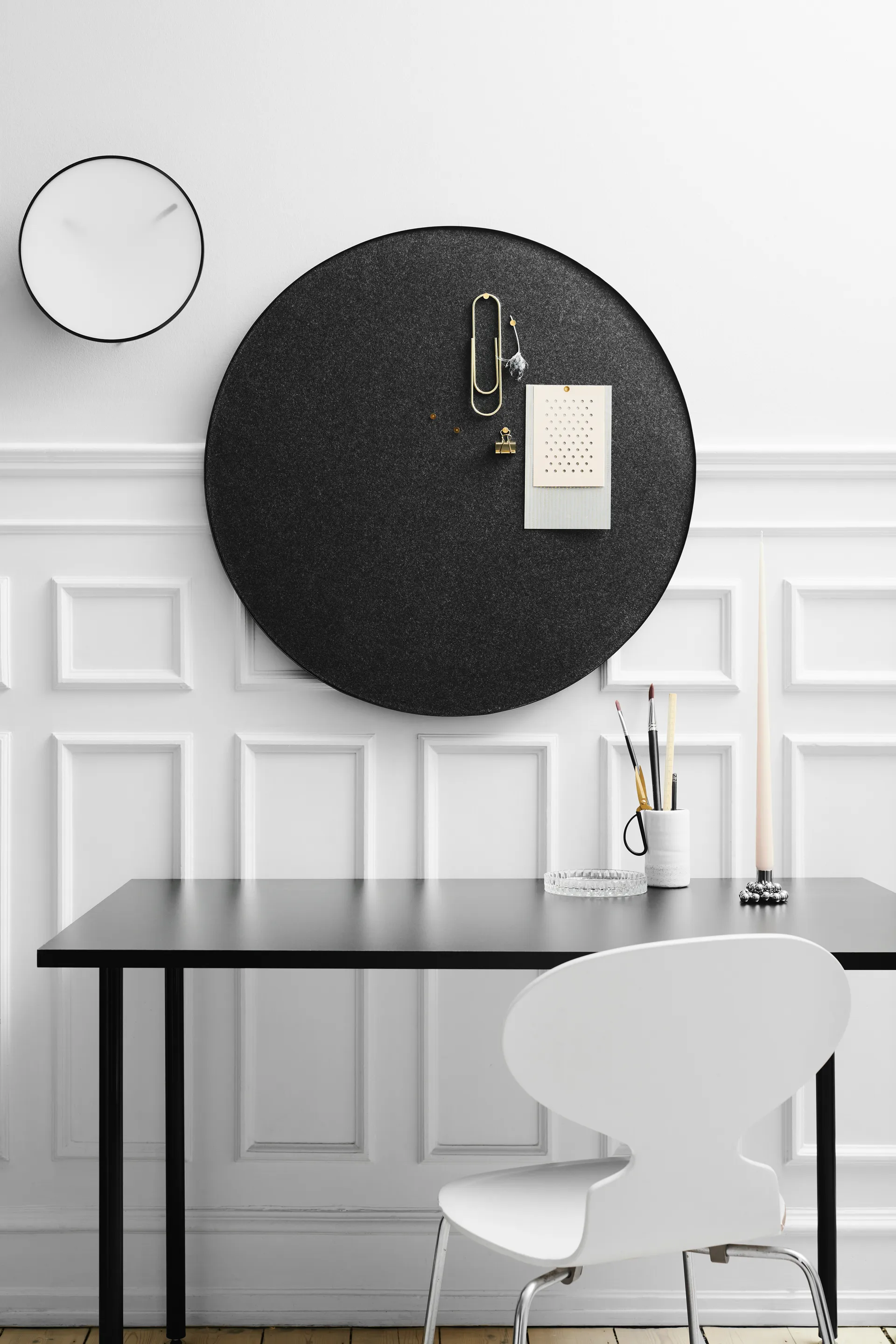 Tablica ścienna Retell Ø80 cm, Czarny Gejst