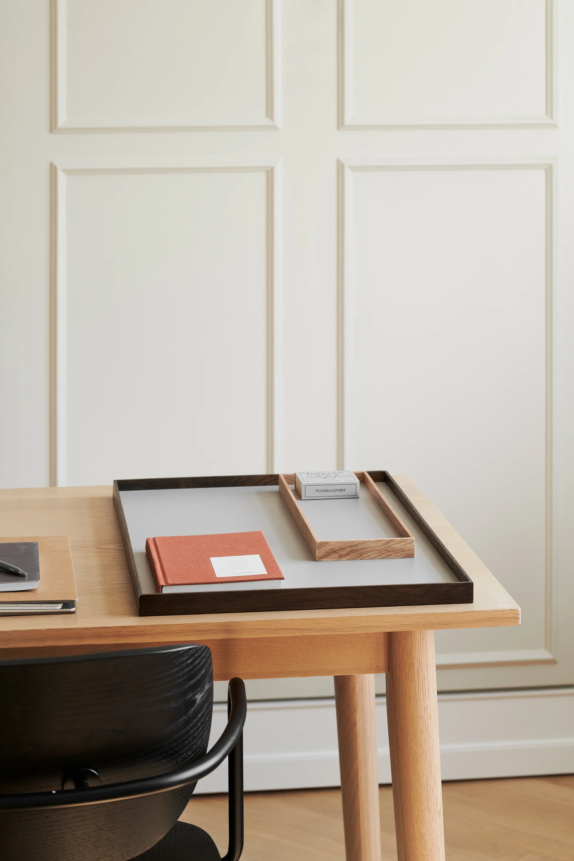 Taca duża Frame 35,5x50,6 cm, Wędzony dąb-szary Gejst