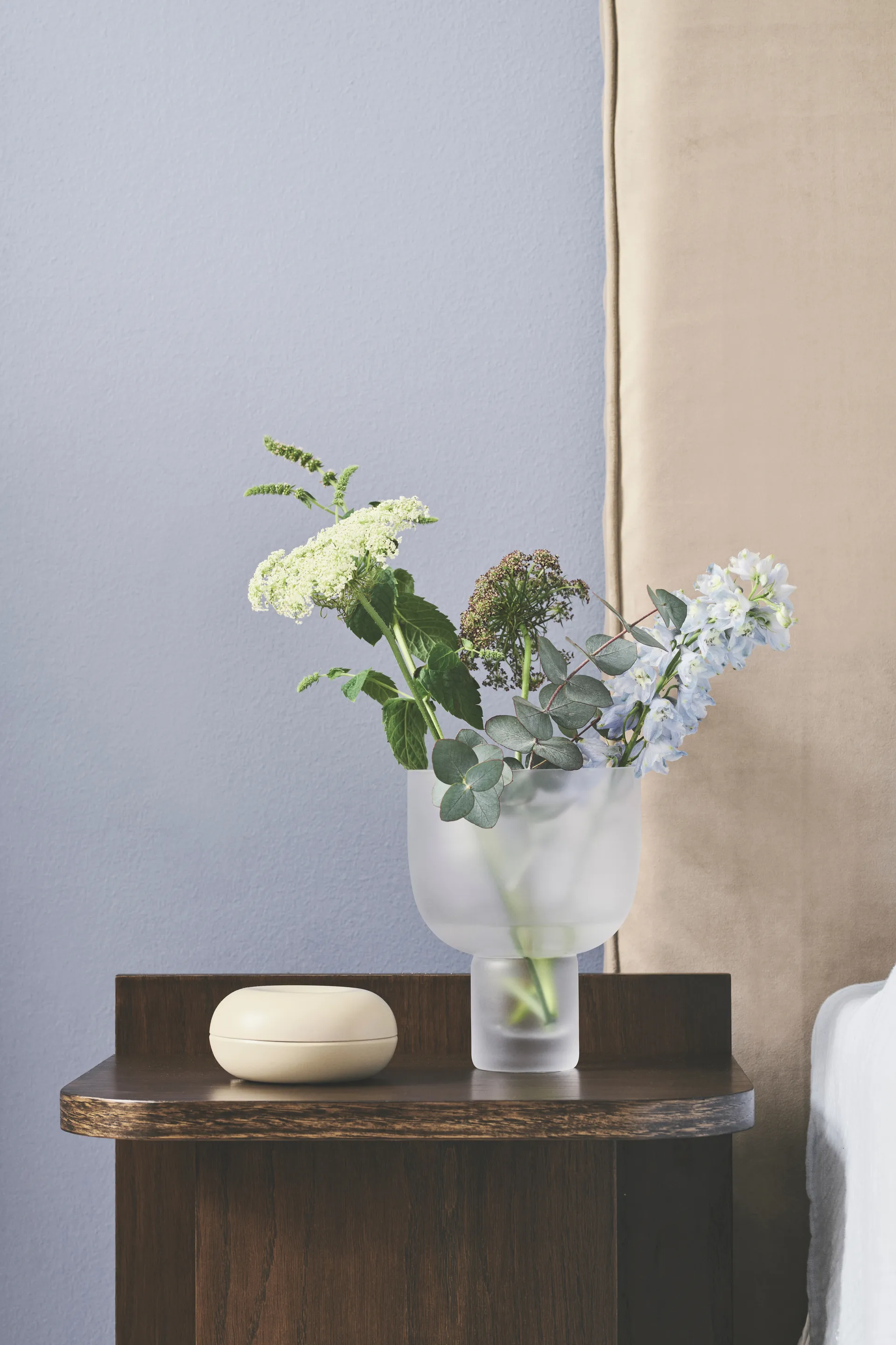 Wazon Nebl medium, Frosted Gejst