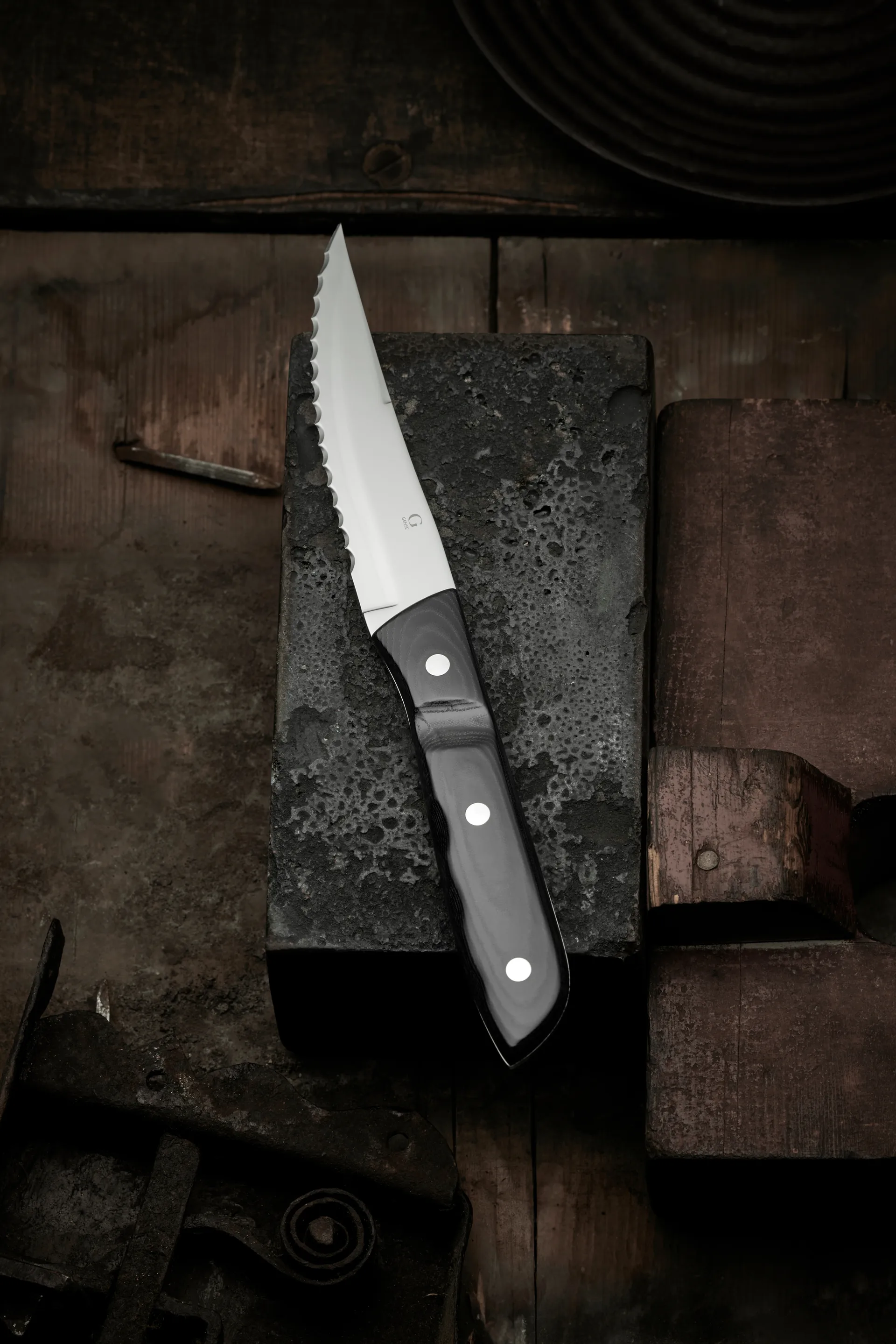 Old Farmer nóż do steków XL, Micarta Gense