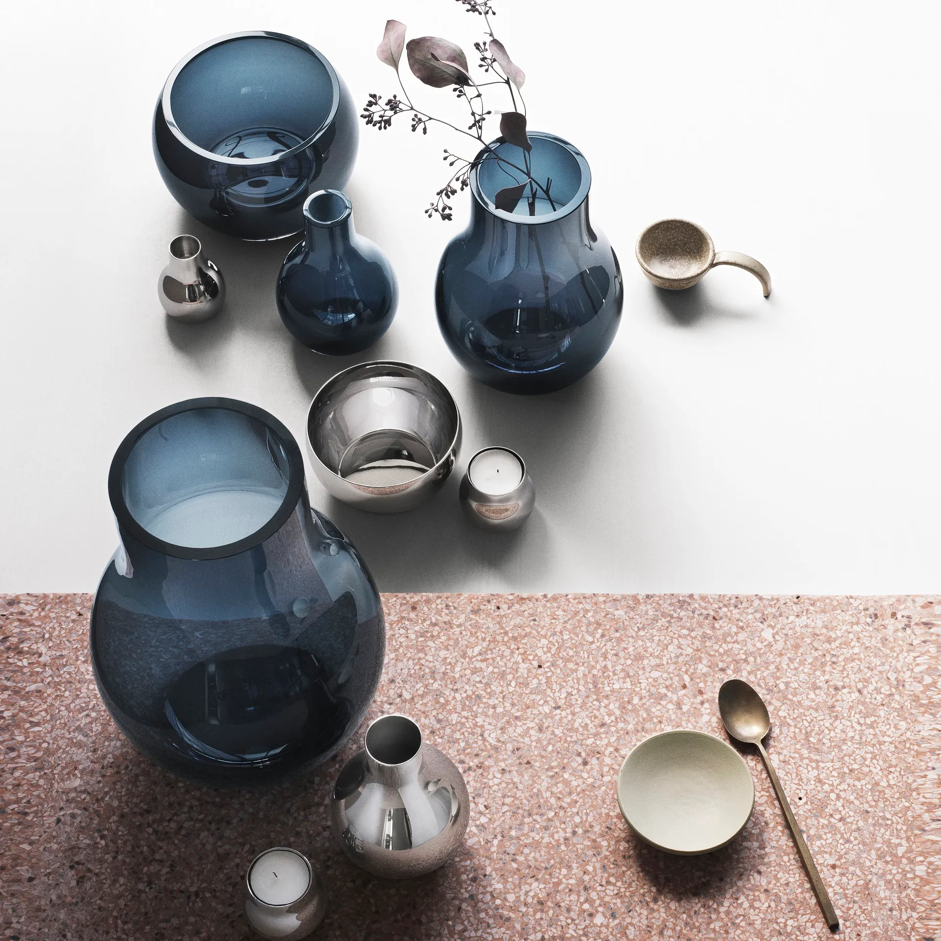 Wazon szklany niebieski Cafu, bardzo mały, 14,8 cm Georg Jensen