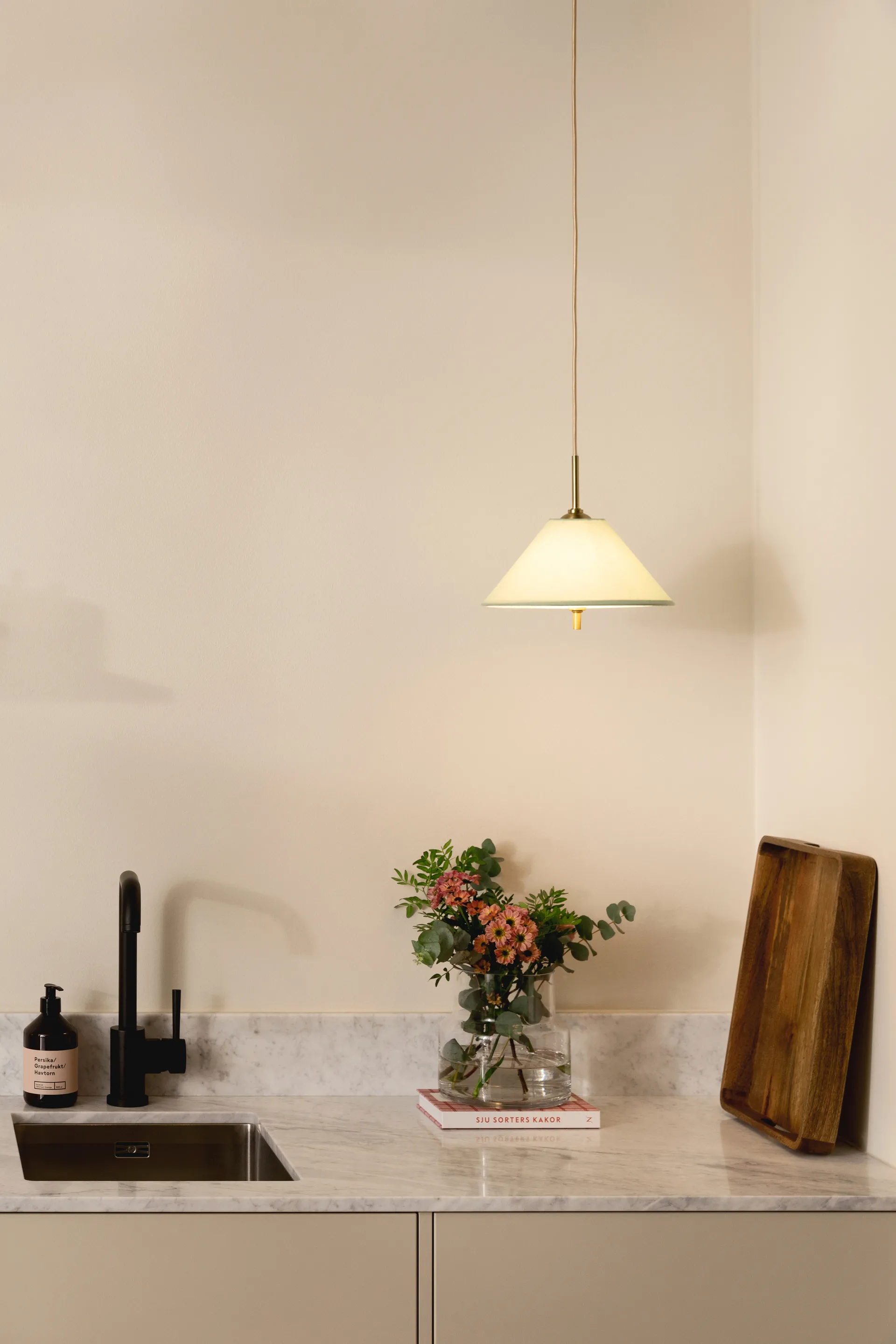 Iris lampa wisząca 25, Zielony Globen Lighting