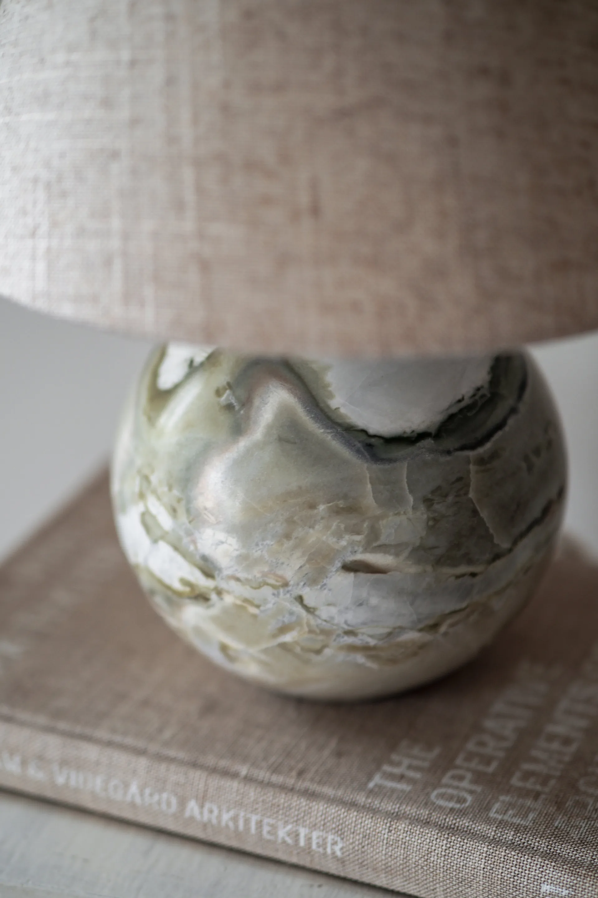 Lampa stołowa Castello 24, Zielona Globen Lighting