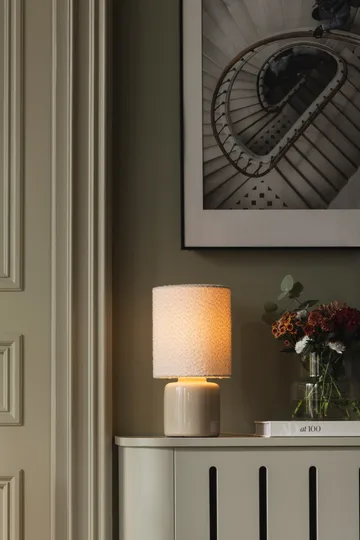 Lampa stołowa Florian - Biel bouclé/beż, Ø20×39 cm - Globen Lighting