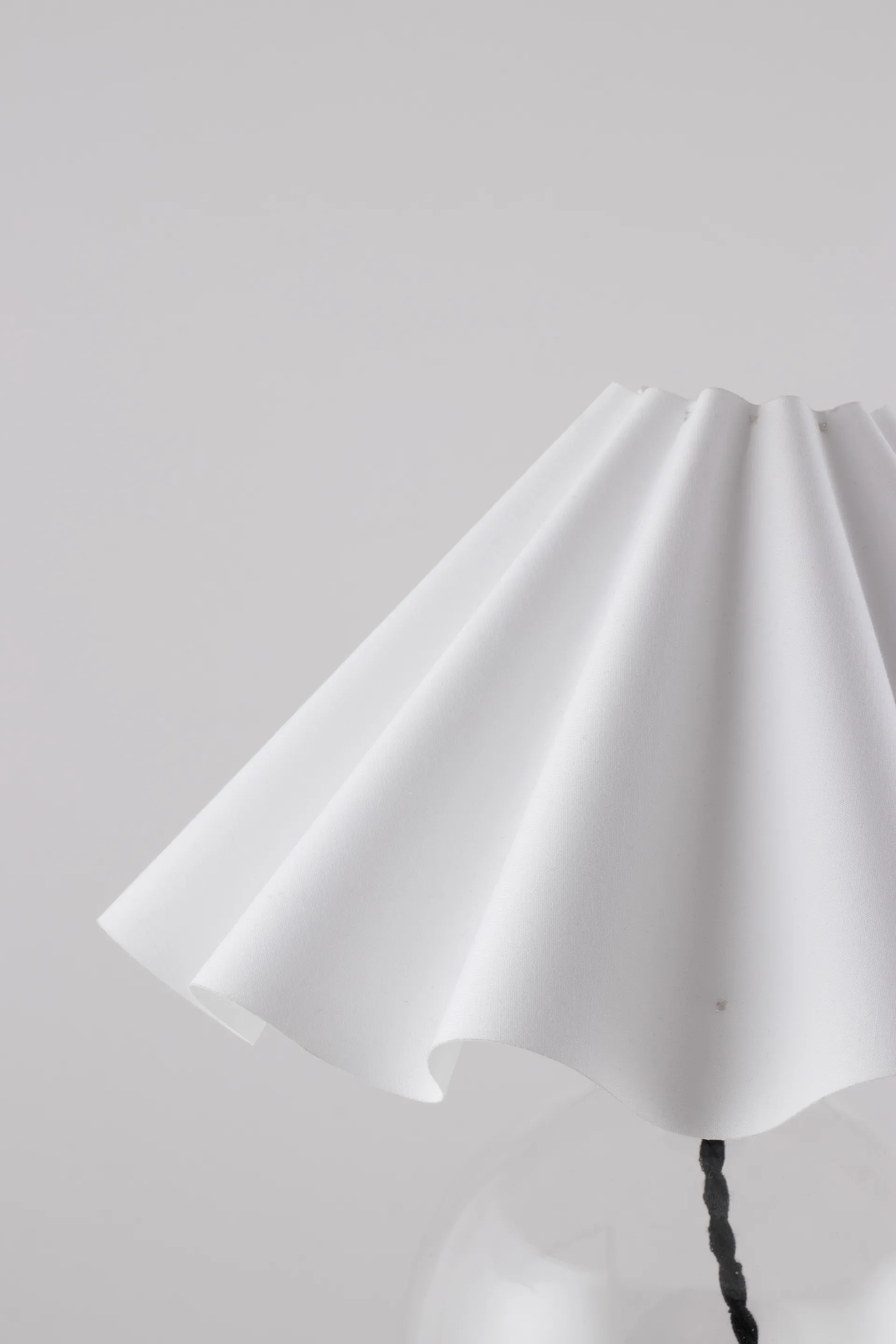 Lampa stołowa Judyta Ø30 cm, Przezroczysty-biały Globen Lighting