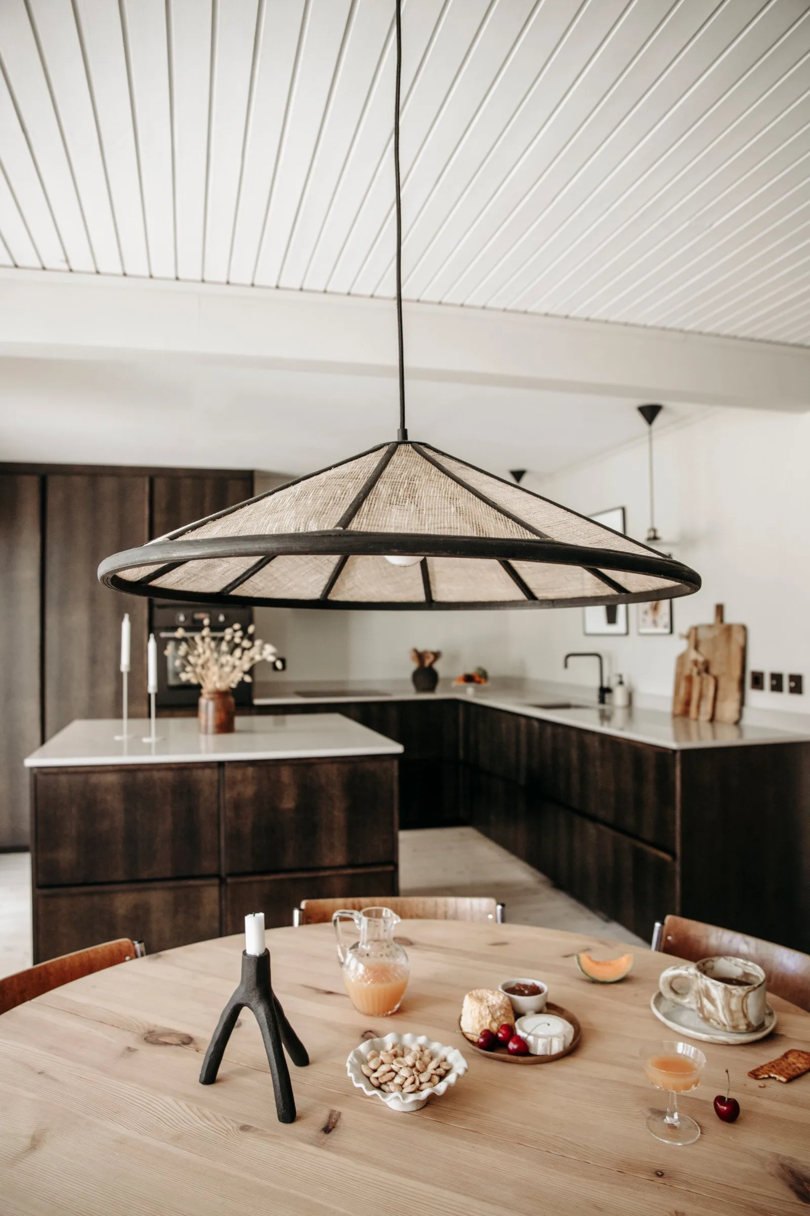 Lampa wisząca Akira Ø70 cm, Czarny-naturalny Globen Lighting