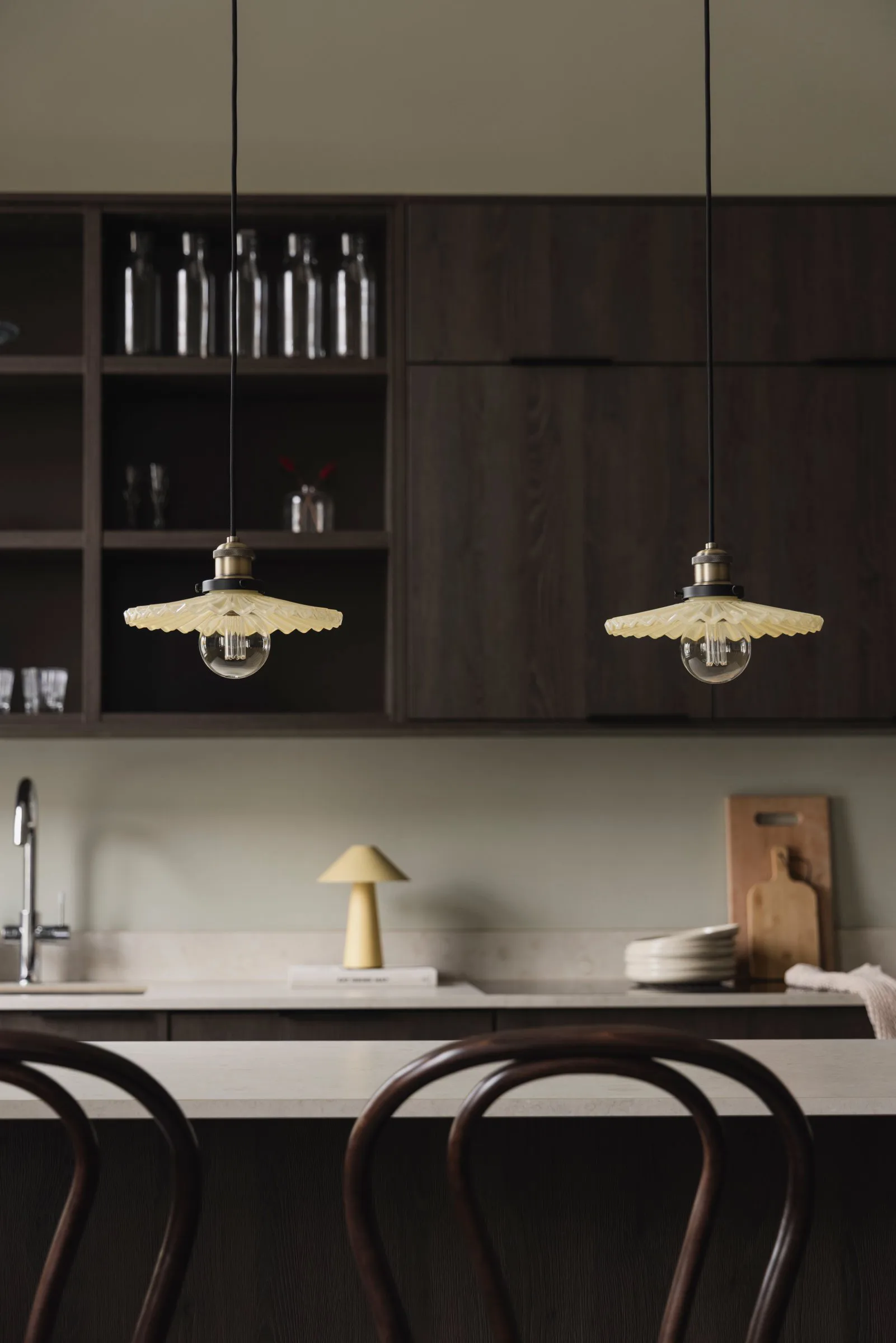 Lampa wisząca Cobbler Ø25 cm, Creme Globen Lighting