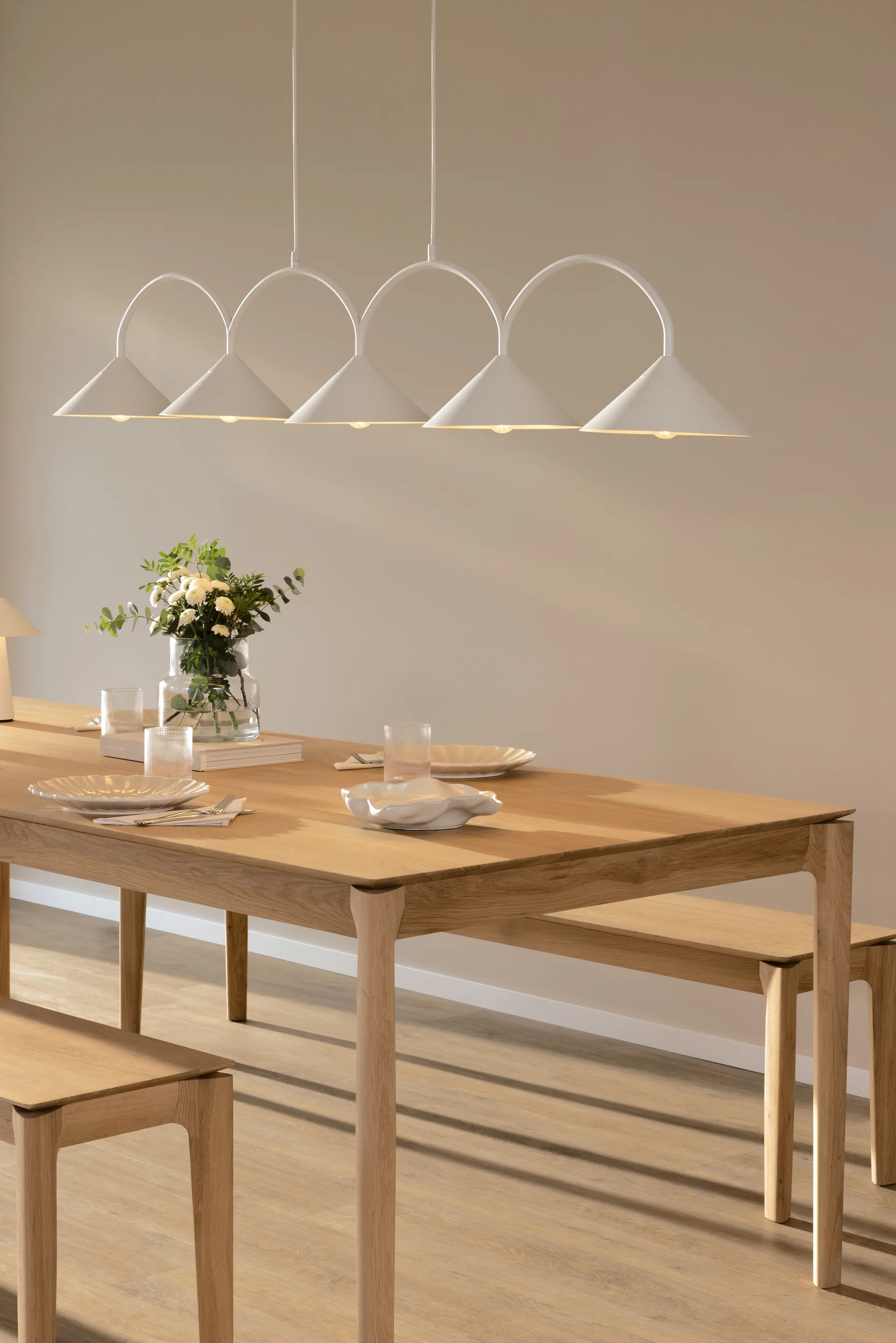 Lampa wisząca Curve 5, Biały Globen Lighting